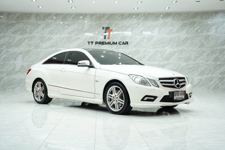 2010Mercedes-Benz E250 CGI Coupe