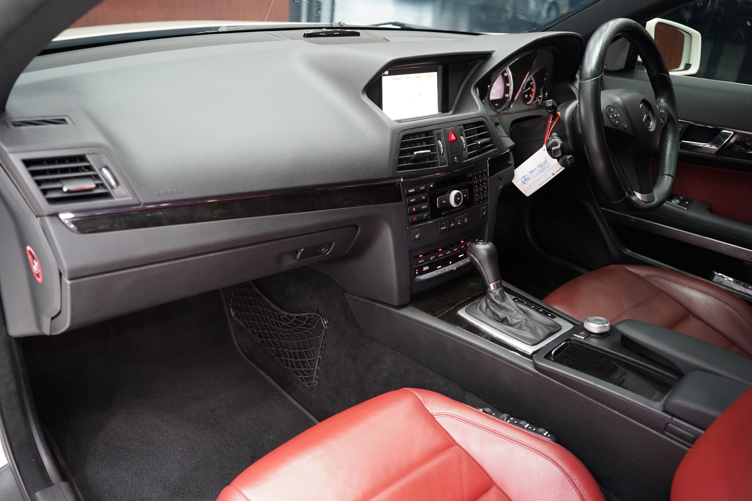 2010Mercedes-Benz E250 CGI Coupe - Image 14