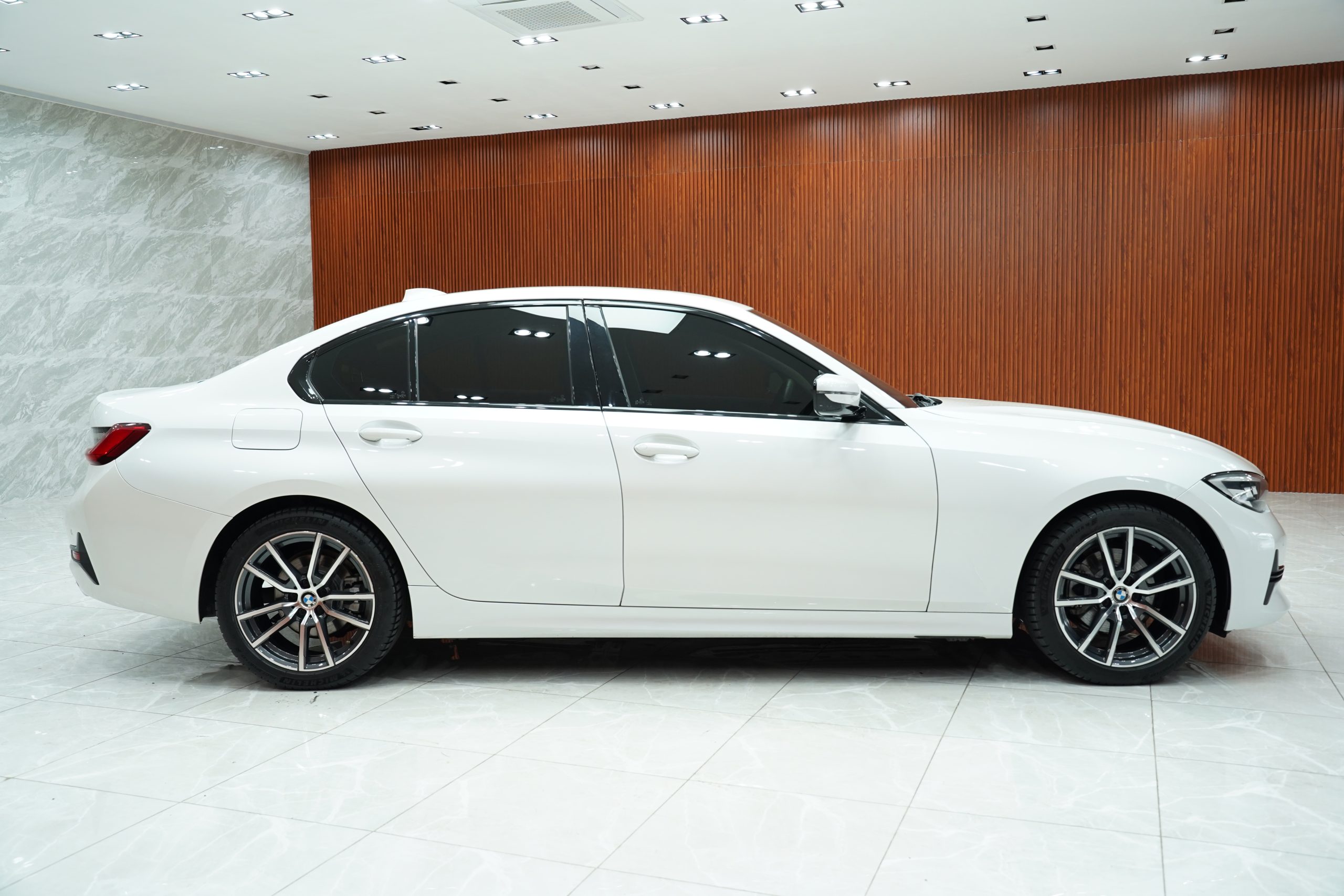 2020BMW 320d Limousine (G20) - Image 6