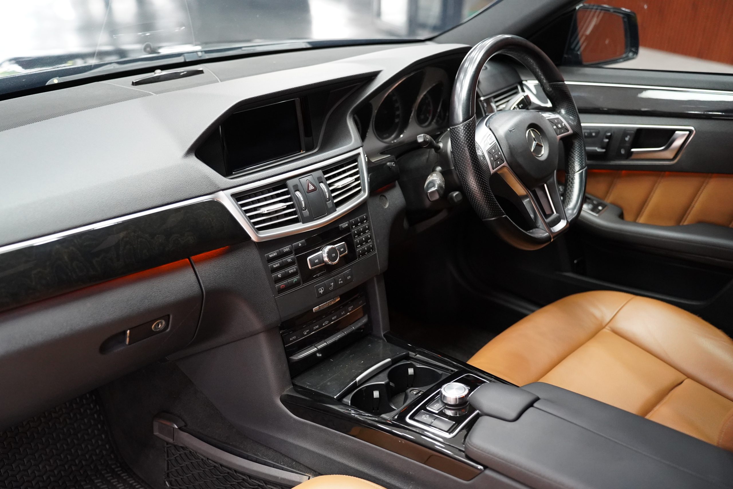 2012 E250 1.8 CGI BE - Image 10