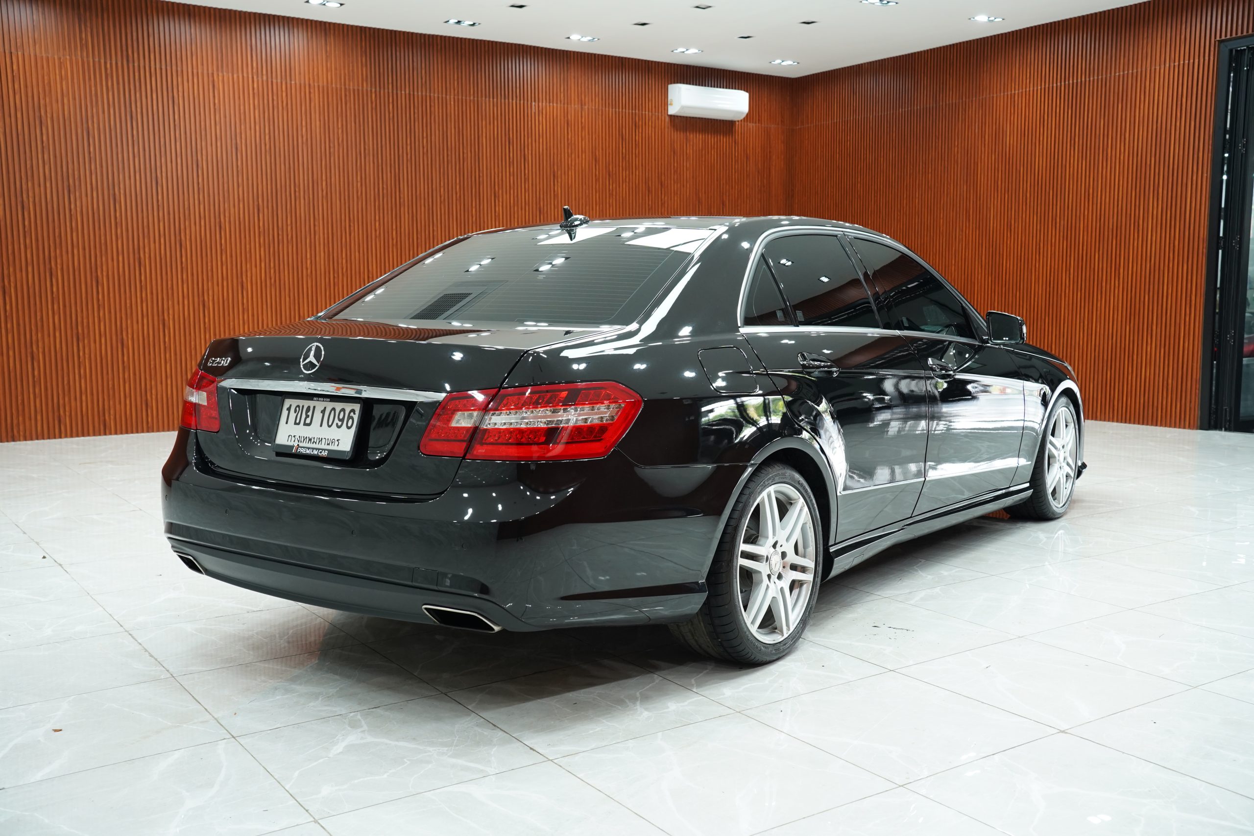 2012 E250 1.8 CGI BE - Image 5