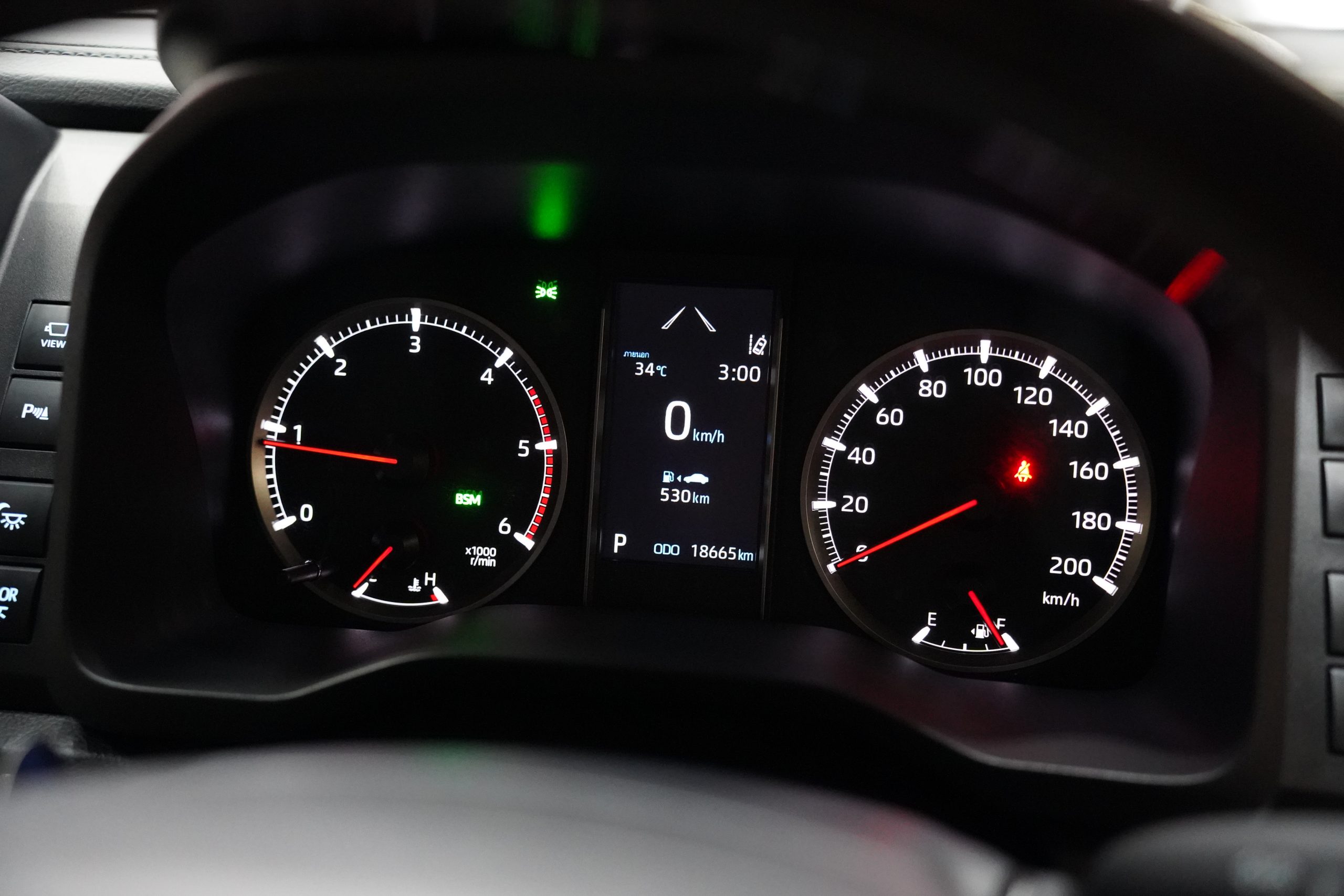 2025Toyota Majesty 2.8 Grande 6AT - Image 17