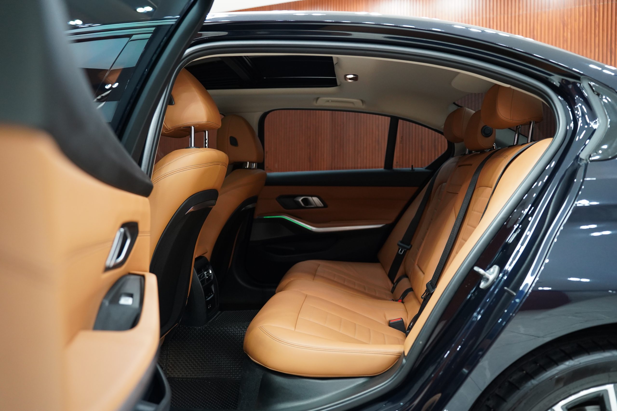 2023BMW 320Li M Sport (LCI) รุ่นปี - Image 11