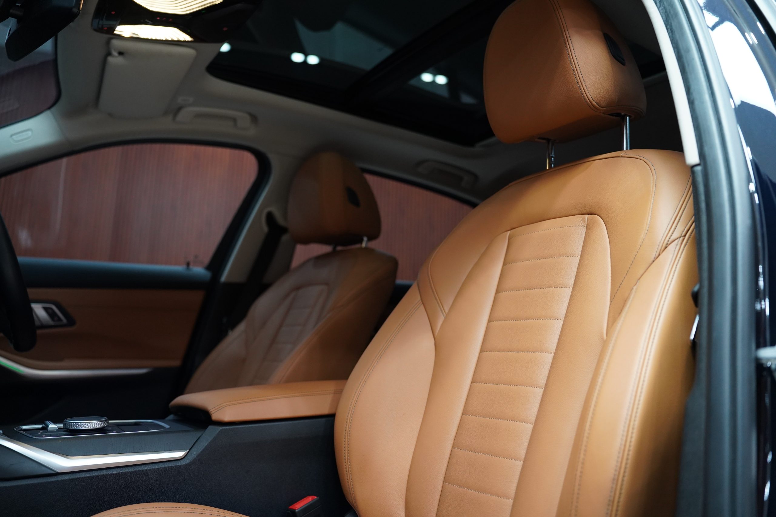 2023BMW 320Li M Sport (LCI) รุ่นปี - Image 15