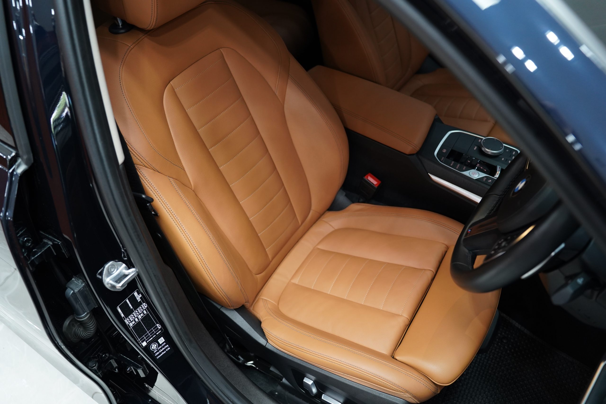 2023BMW 320Li M Sport (LCI) รุ่นปี - Image 18