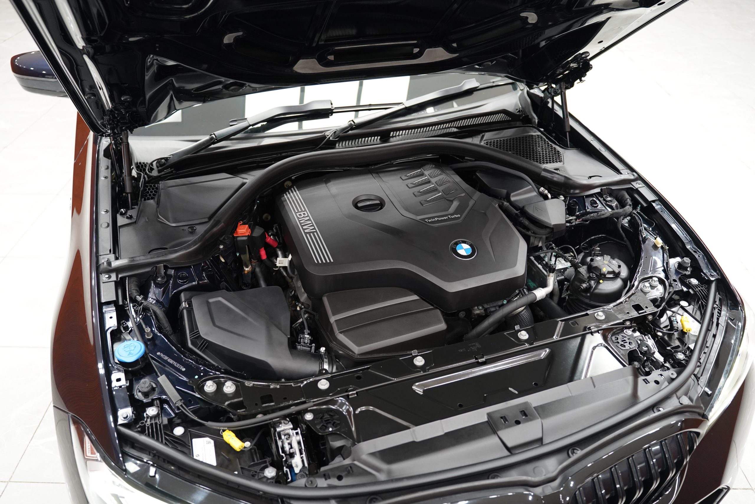 2023BMW 320Li M Sport (LCI) รุ่นปี - Image 21
