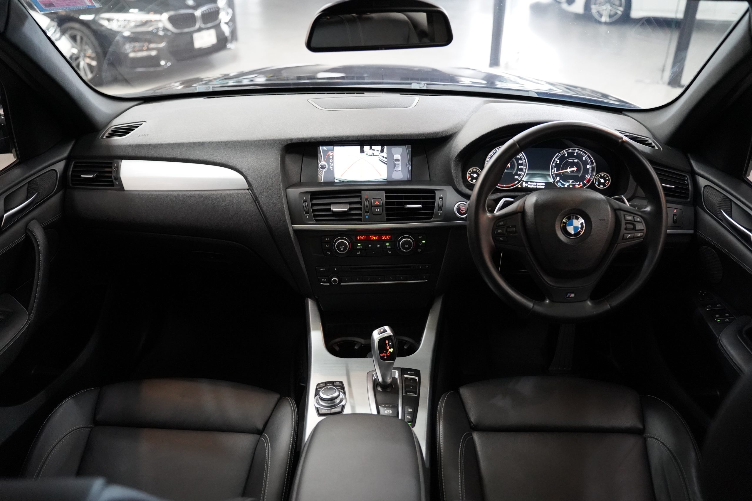 2015 BMW X3 2.0 F25 (ปี 10-17) xDrive20d Highline AWD SUV - Image 13