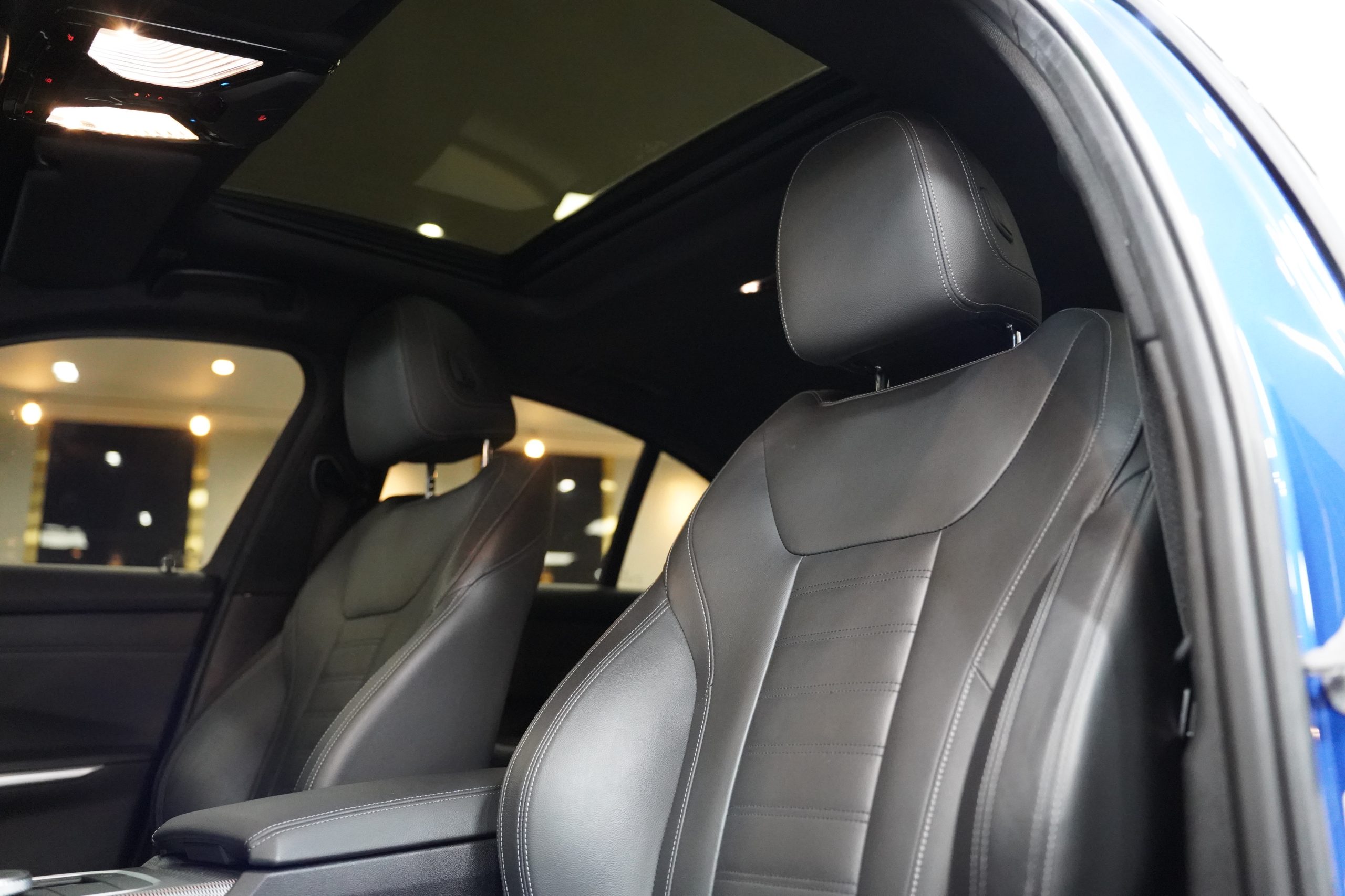 2022 BMW 330e 2.0 G20 (ปี 19-26) M Sport Sedan - Image 15