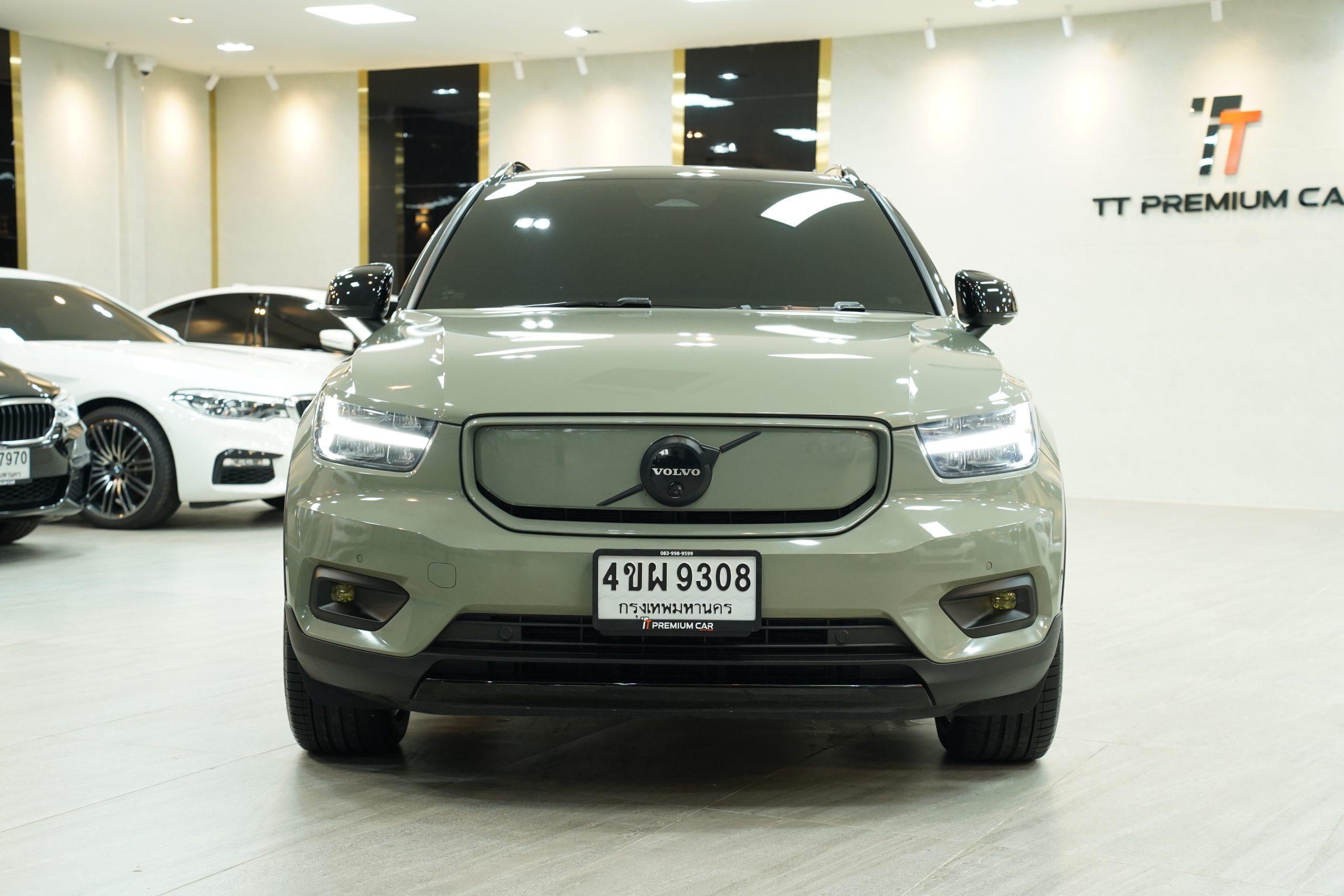 2023 Volvo XC40 (ปี 18-24) Recharge Pure Electric SUV - Image 3