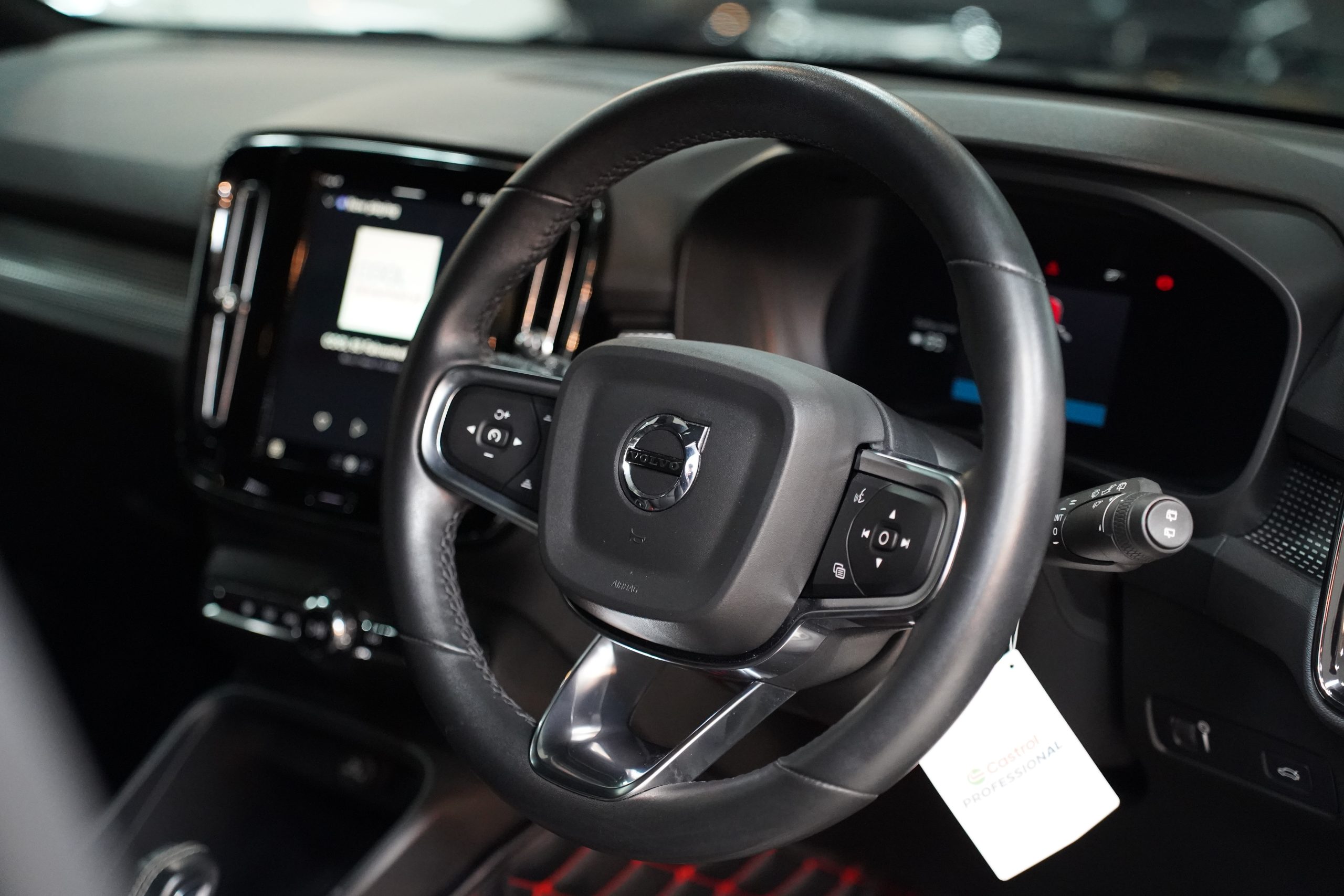 2023 Volvo XC40 (ปี 18-24) Recharge Pure Electric SUV - Image 18