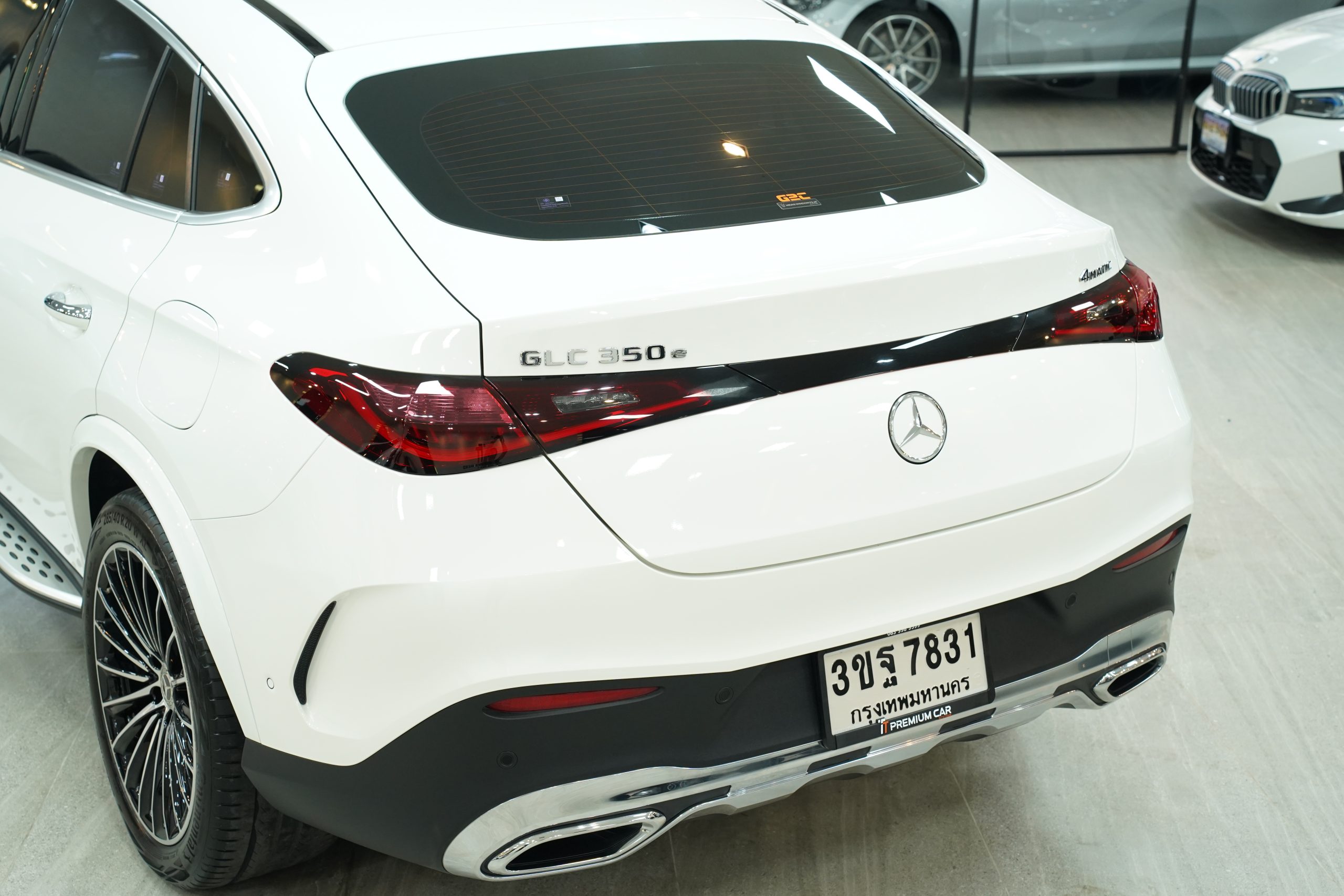 2025 Mercedes-Benz GLC350 2.0 W254 (ปี 23-30) e 4MATIC AMG Dynamic AWD Coupe - Image 7