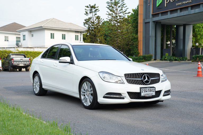 2014 Mercedes-Benz C200 1.8 W204 (ปี 08-14) CGI BlueEFFICIENCY Sedan