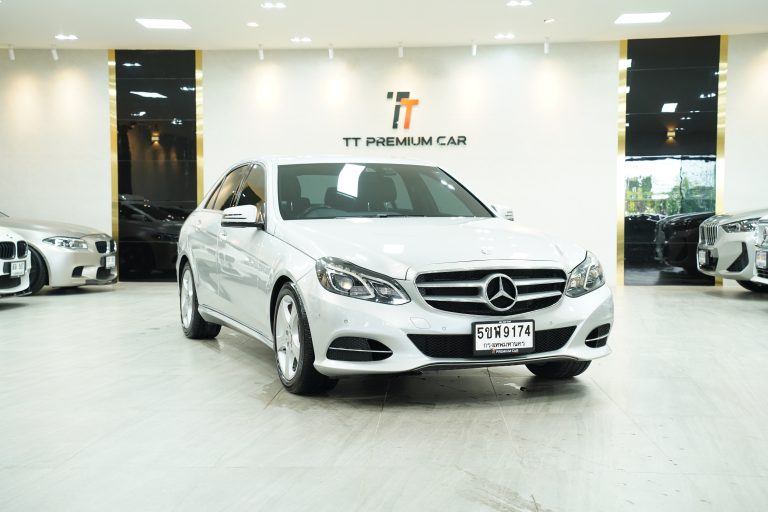 2015Mercedes-Benz E200 Sedan W212 Facelift