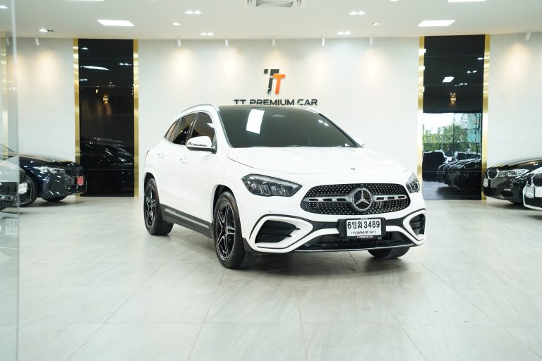 2024Mercedes-Benz GLA 200 AMG Dynamic