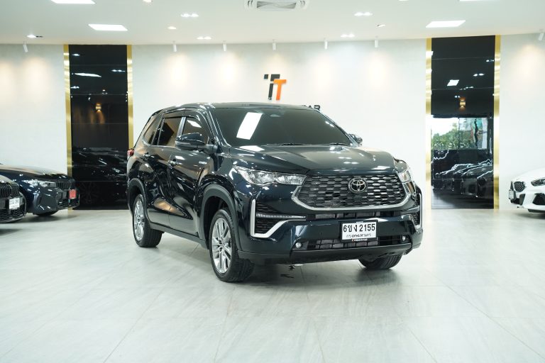2025Toyota Innova Zenix 2.0 HEV Premium