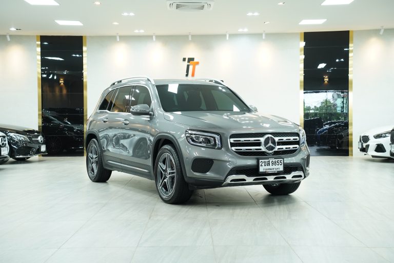 2021Mercedes-Benz GLB 200 Progressive