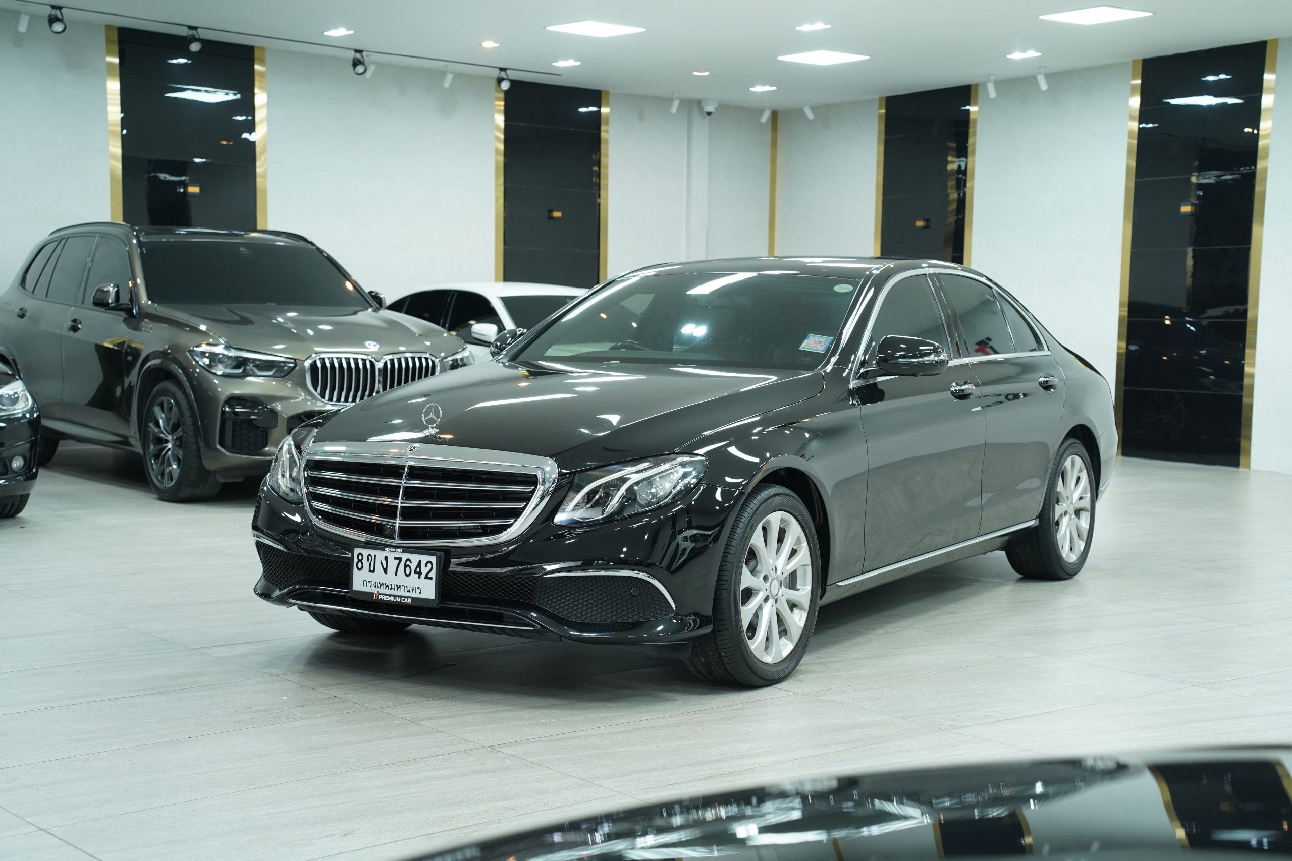 2017 Mercedes-Benz E220d Exclusive - Image 3