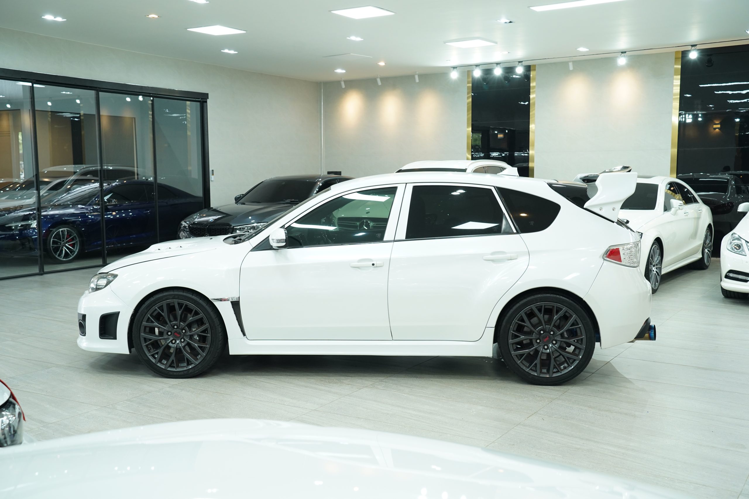 2008 Subaru Impreza STI M/T - Image 5