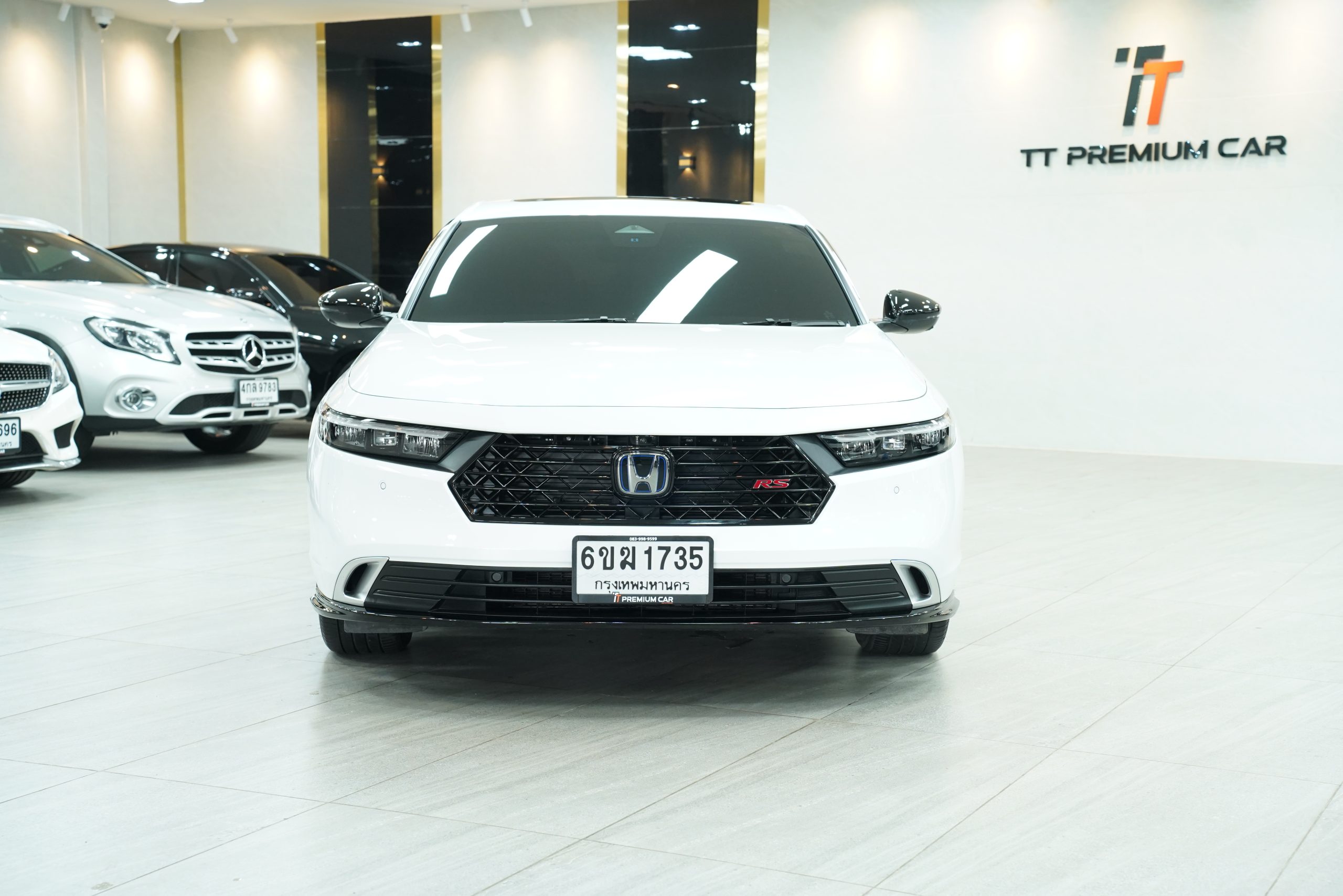2025 Honda Accord e:HEV RS - Image 3