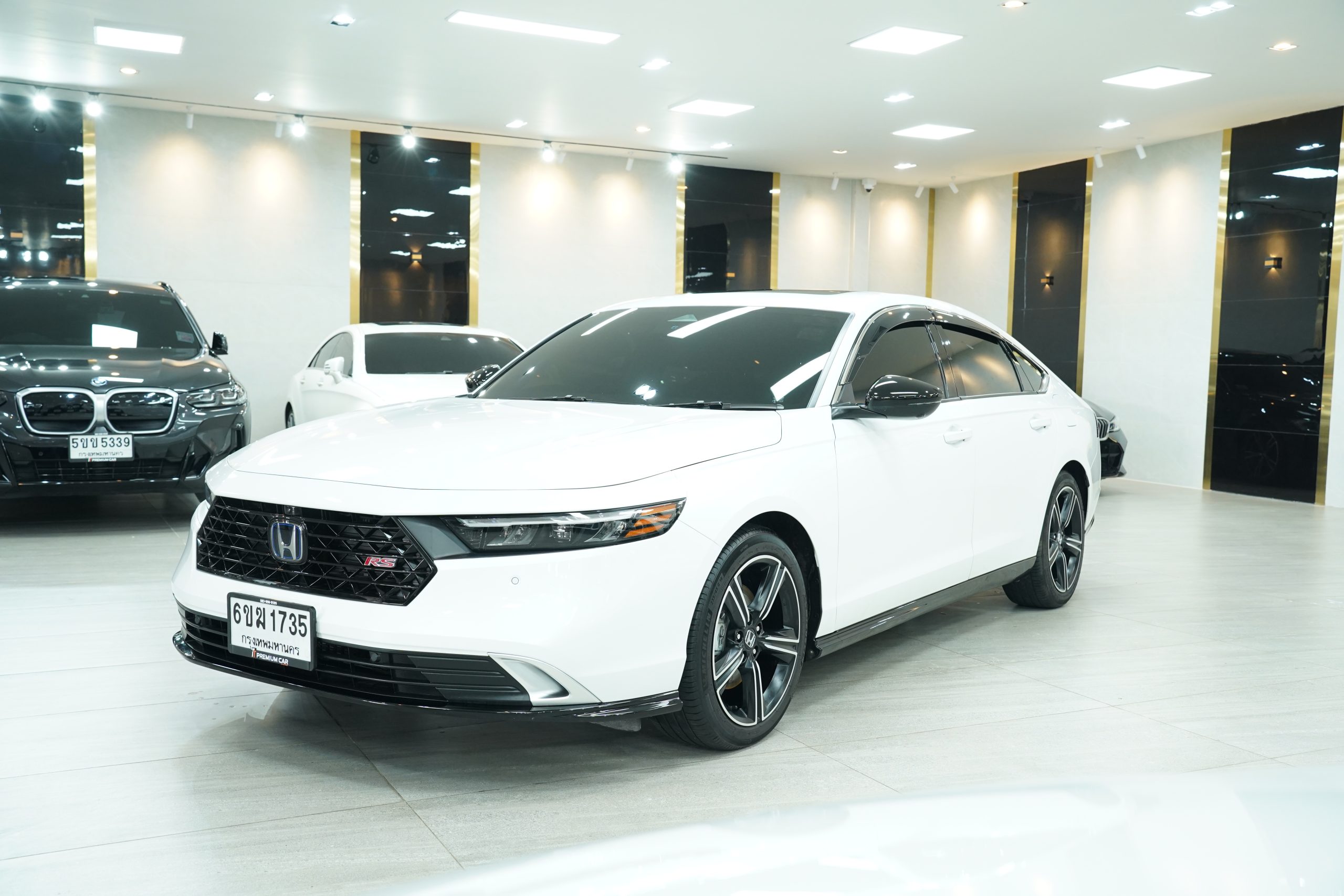 2025 Honda Accord e:HEV RS - Image 4