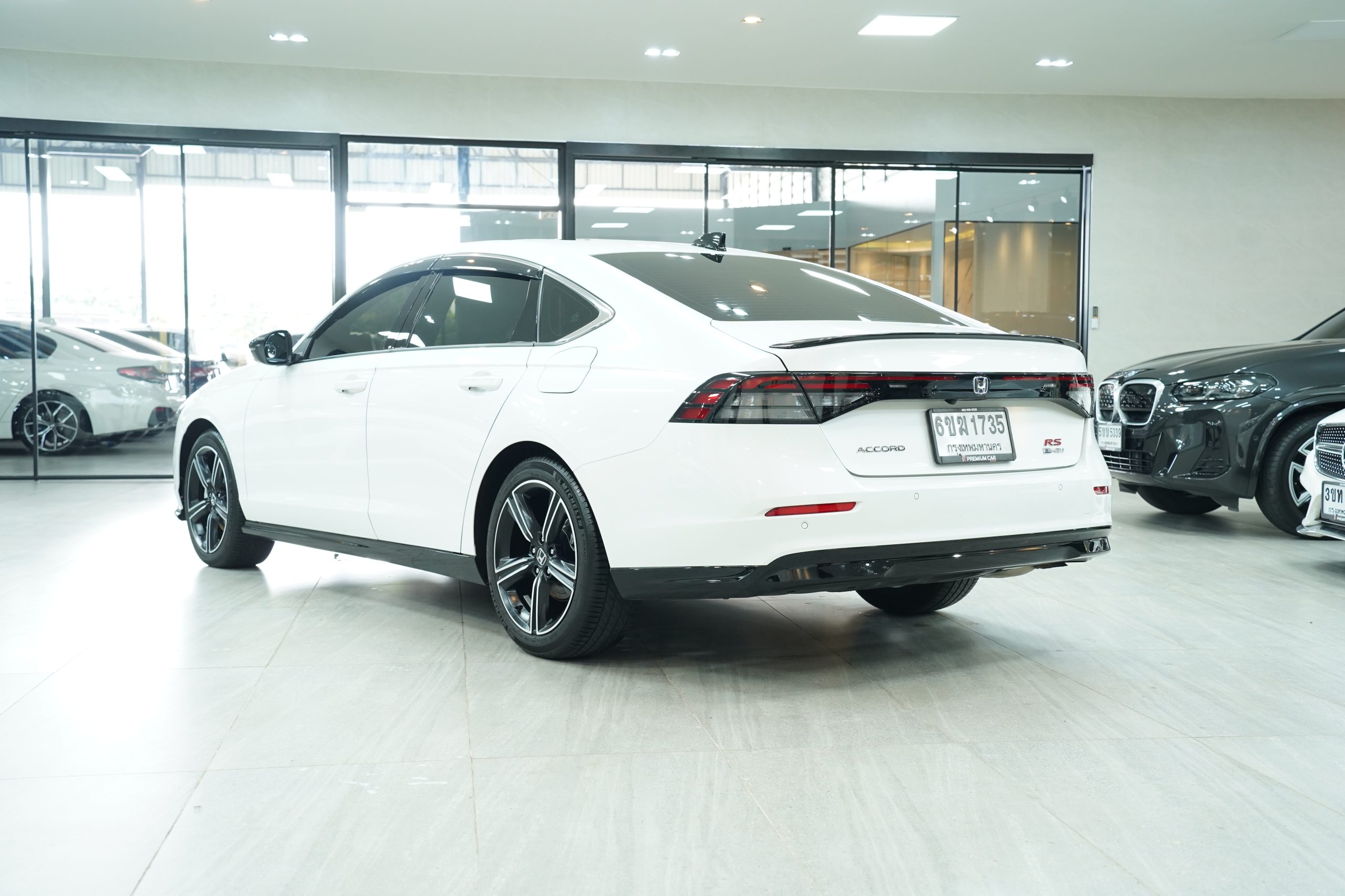 2025 Honda Accord e:HEV RS - Image 6