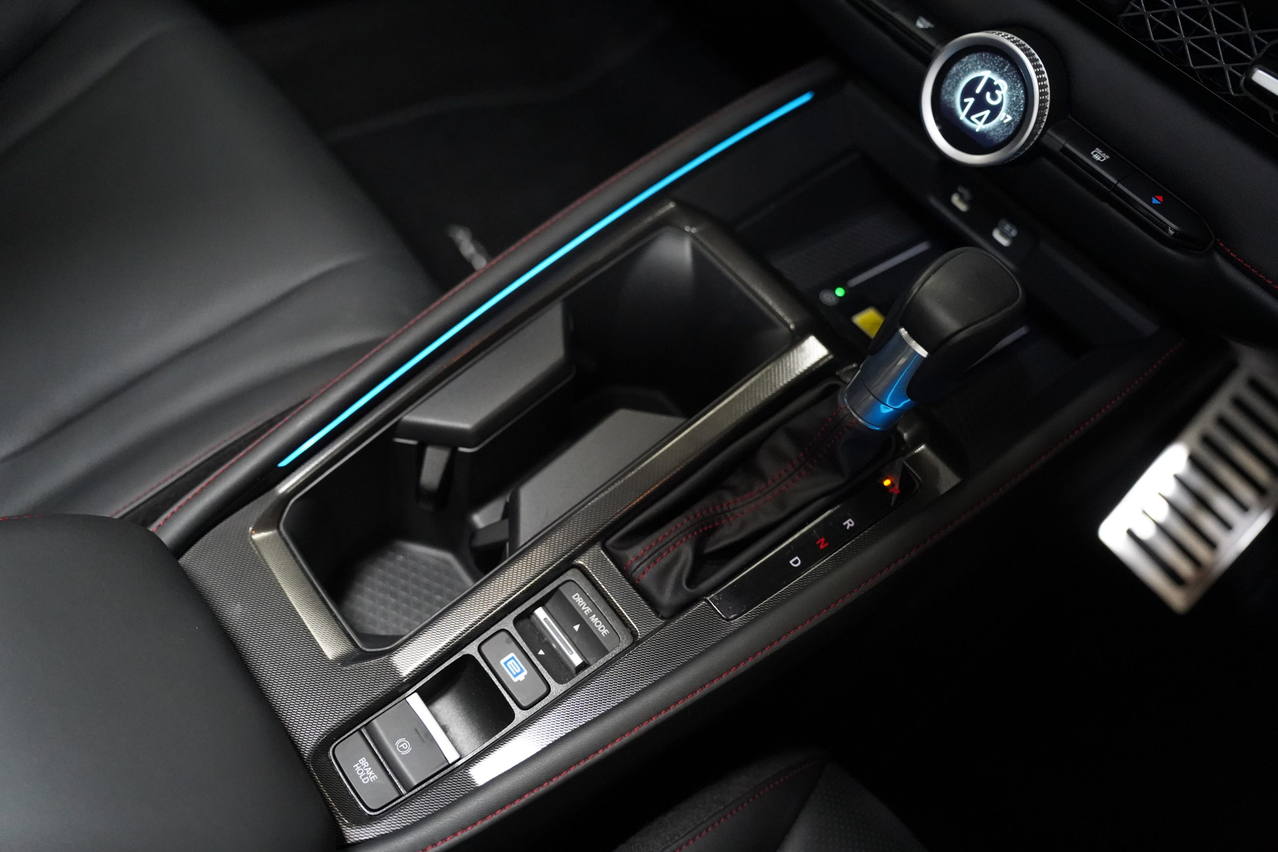 2025 Honda Accord e:HEV RS - Image 24