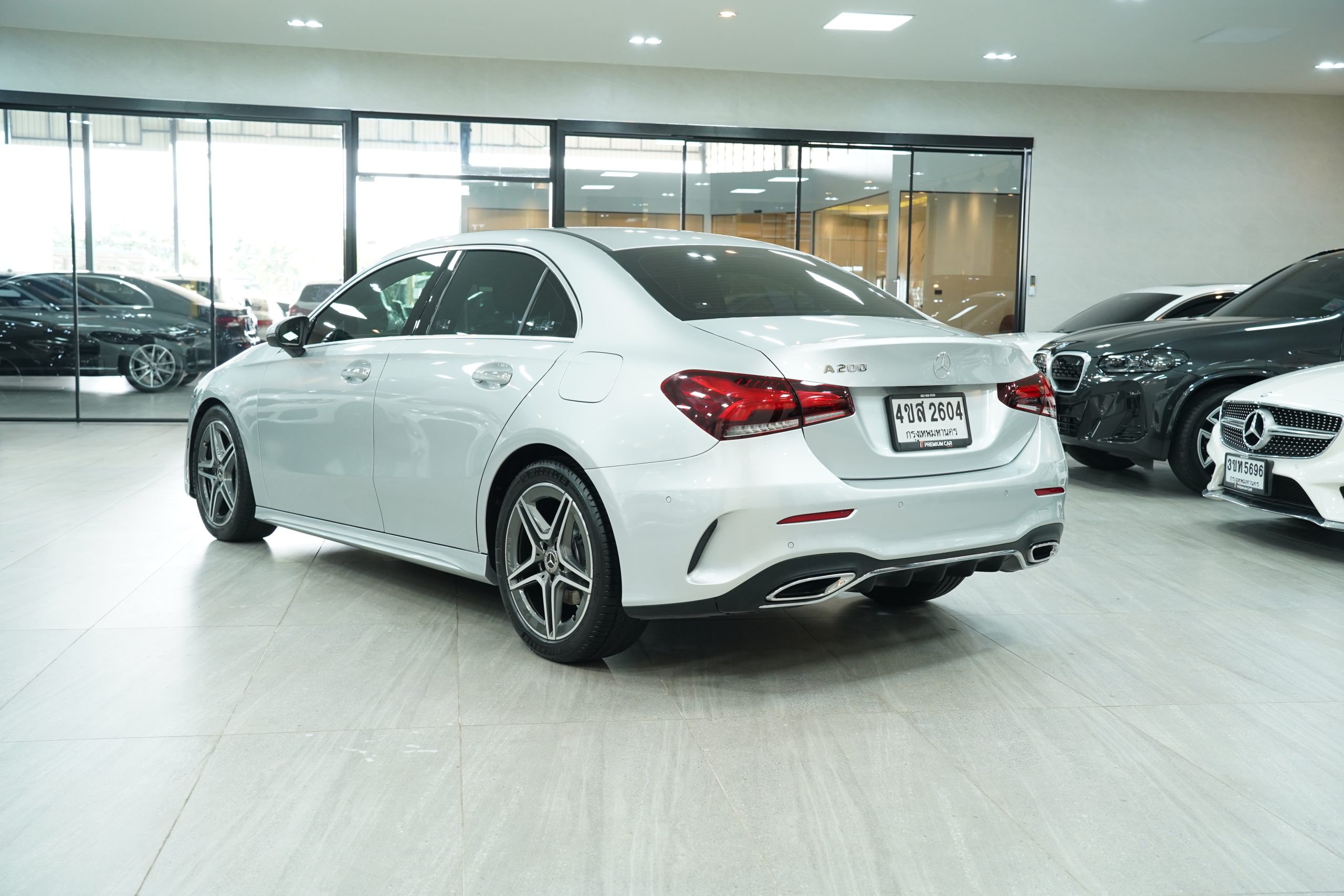 2023 Mercedes-Benz A200 AMG Dynamic - Image 6