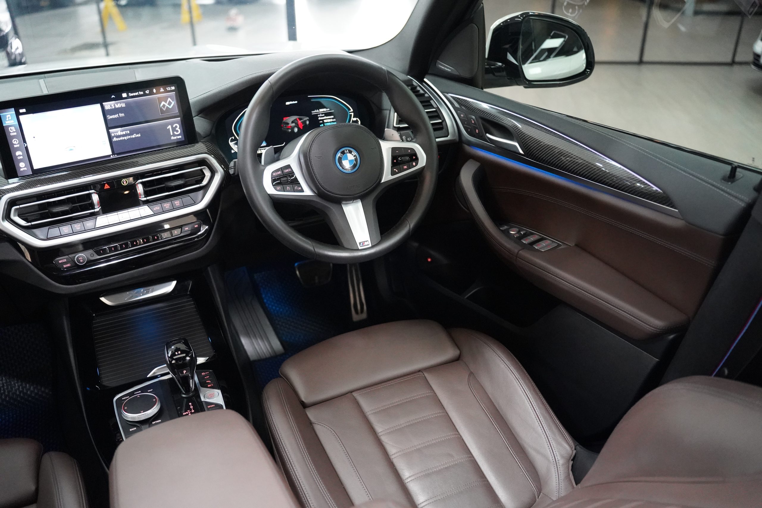2024 BMW X3 xDrive30e M Sport - Image 23