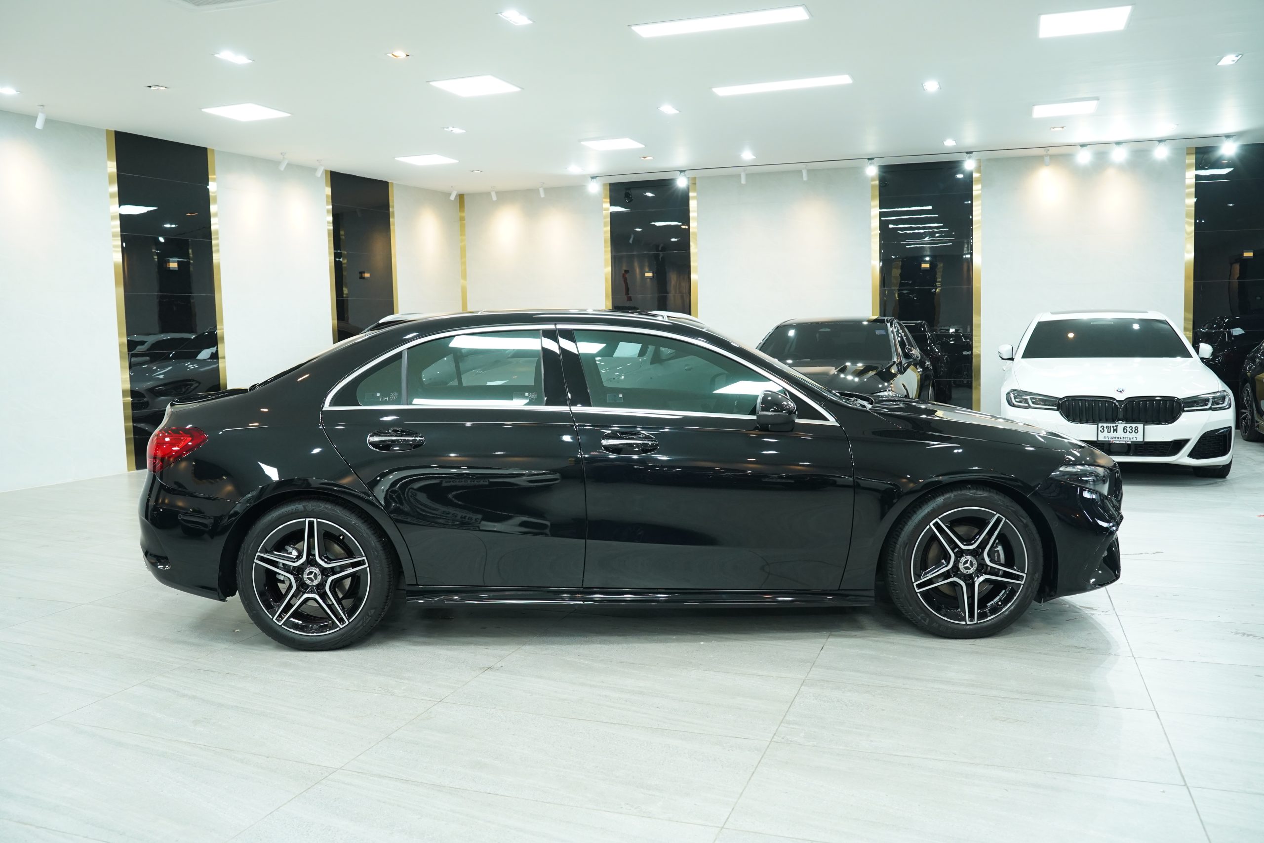 2025 Mercedes-Benz A200 AMG Dynamic Facelift (W177) - Image 9