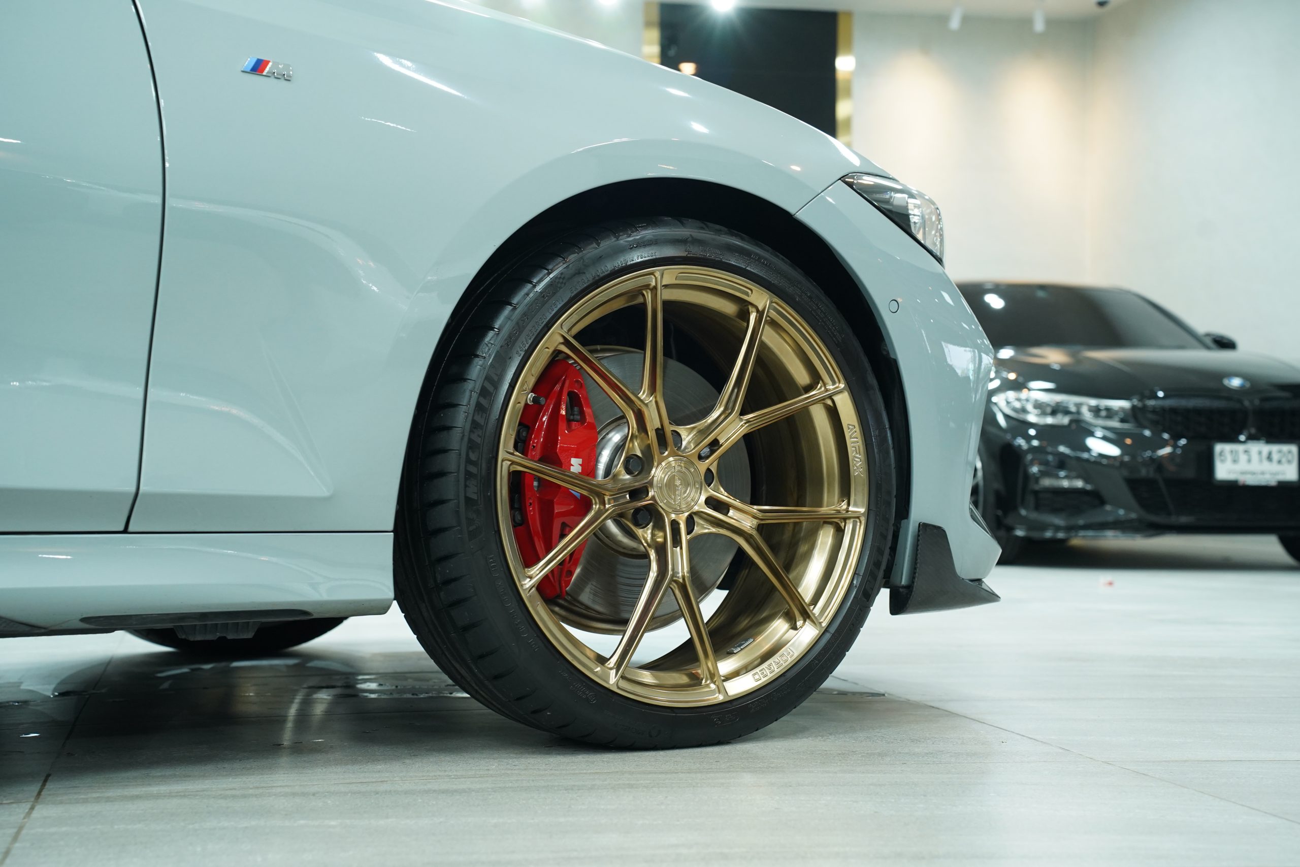 2024 BMW 330e M Sport (G20 LCI) - Image 10