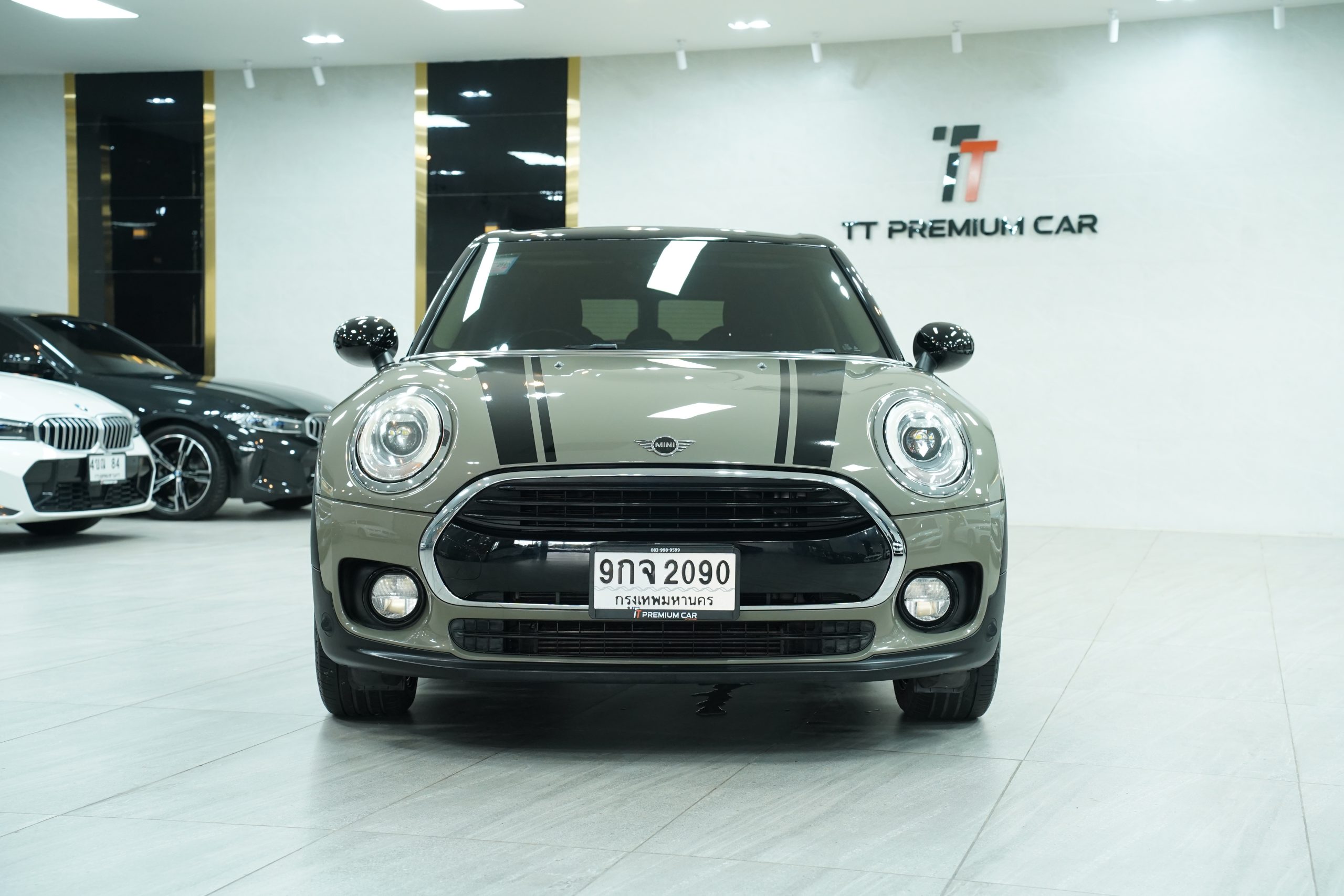 2019 MINI Cooper Clubman - Image 3