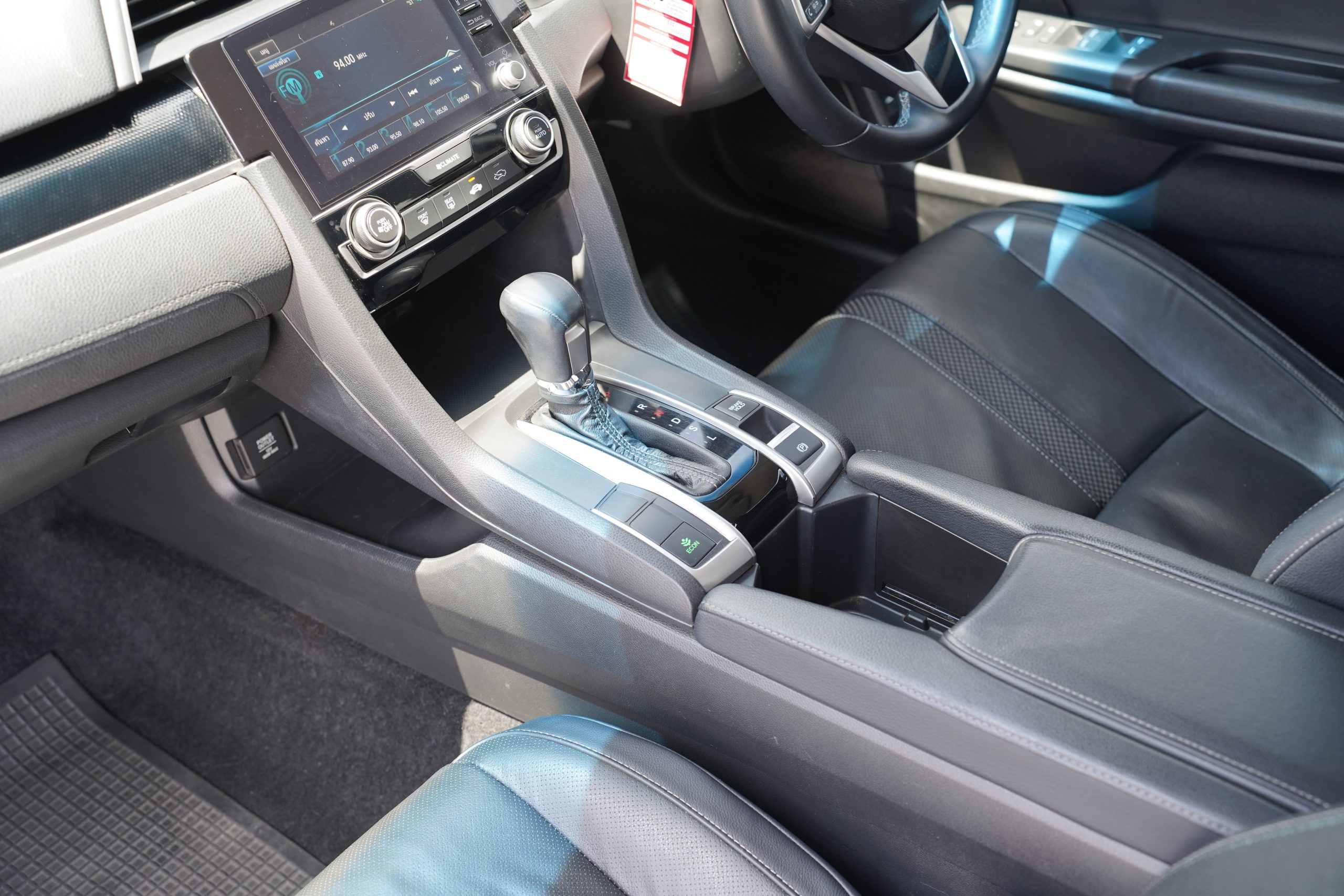 2019 Honda Civic FC 1.8 EL - Image 14