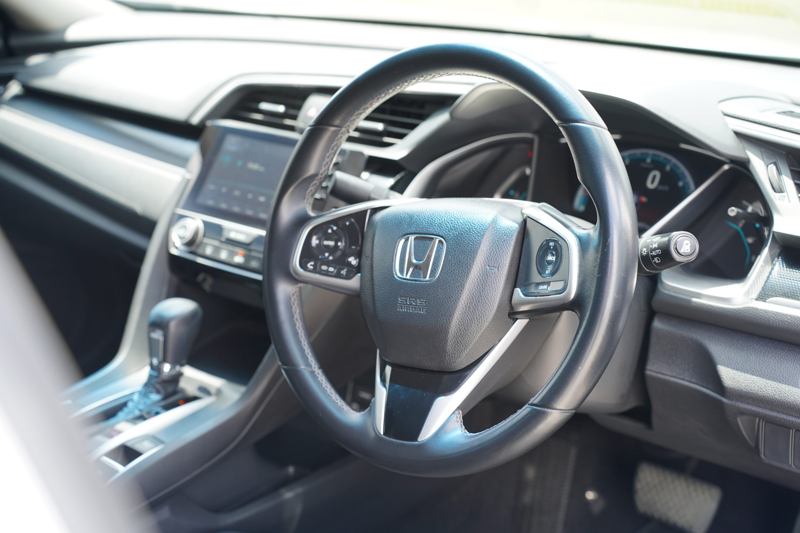 2019 Honda Civic FC 1.8 EL - Image 16