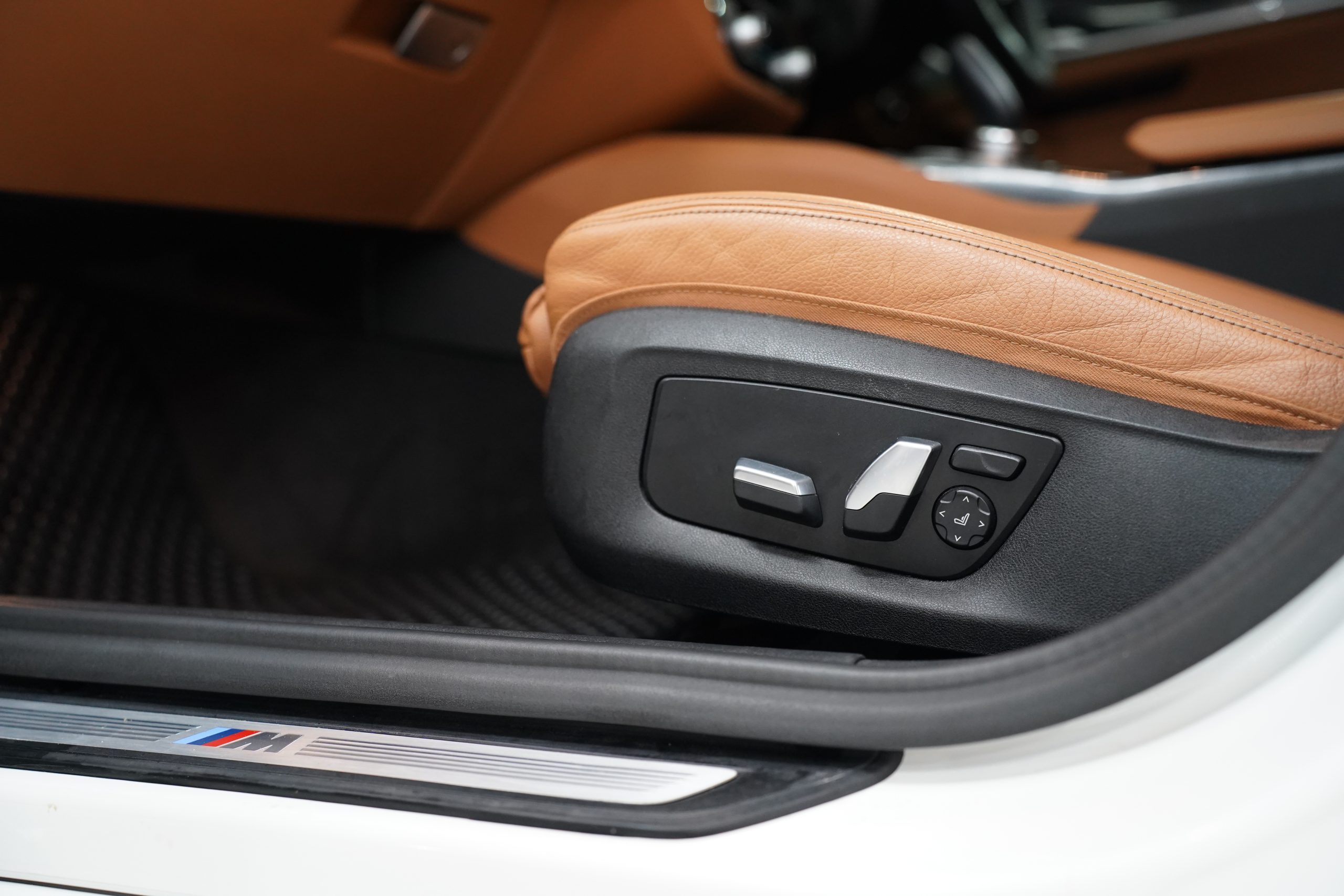 2023 BMW 530e M Sport LCI G30 - Image 17
