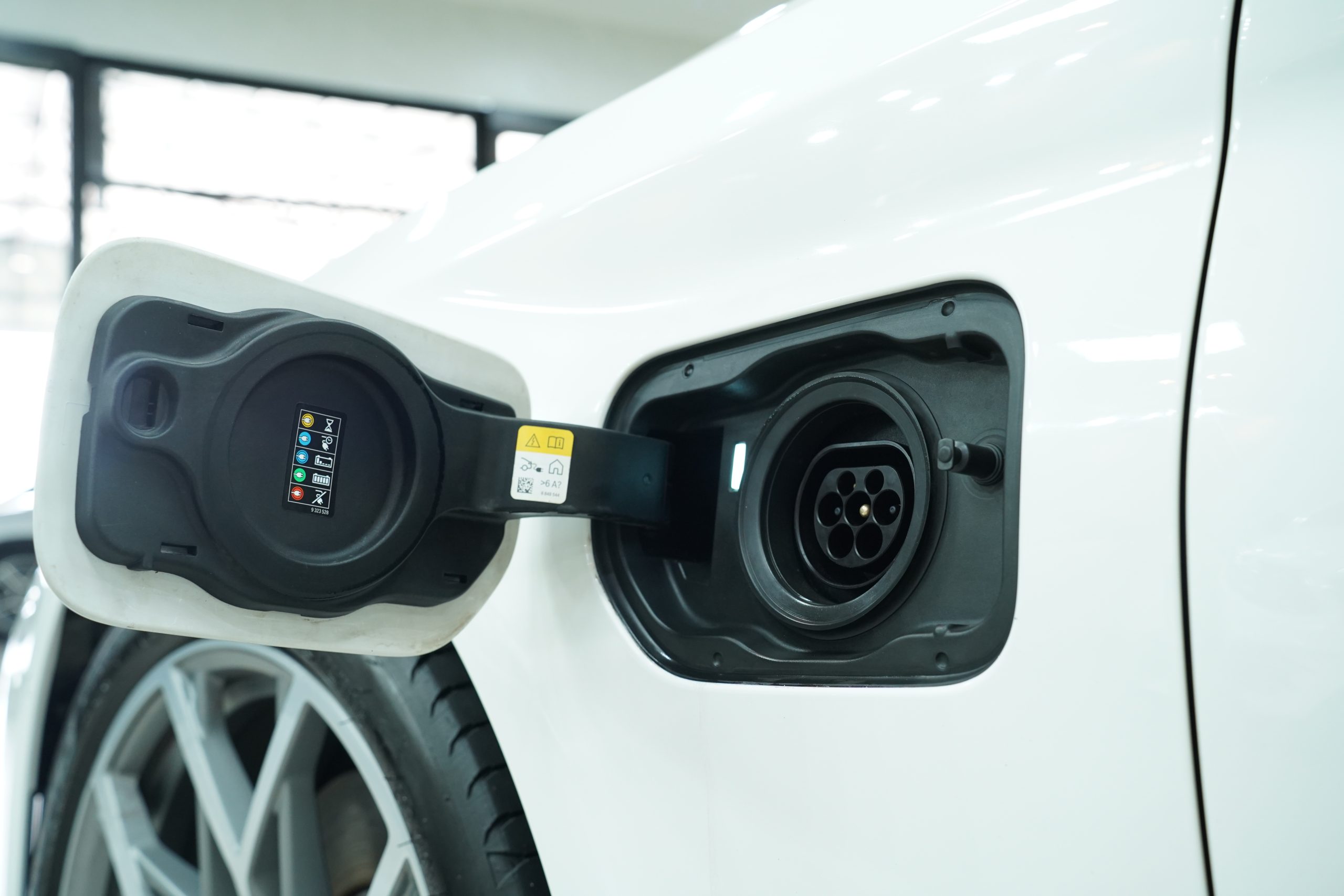 2023 BMW 530e M Sport LCI G30 - Image 19