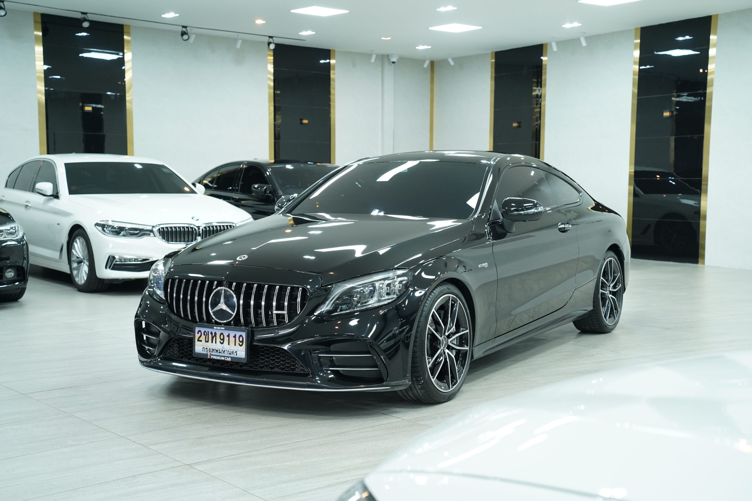 2020 Mercedes-AMG C 43 4MATIC Coupé - Image 4
