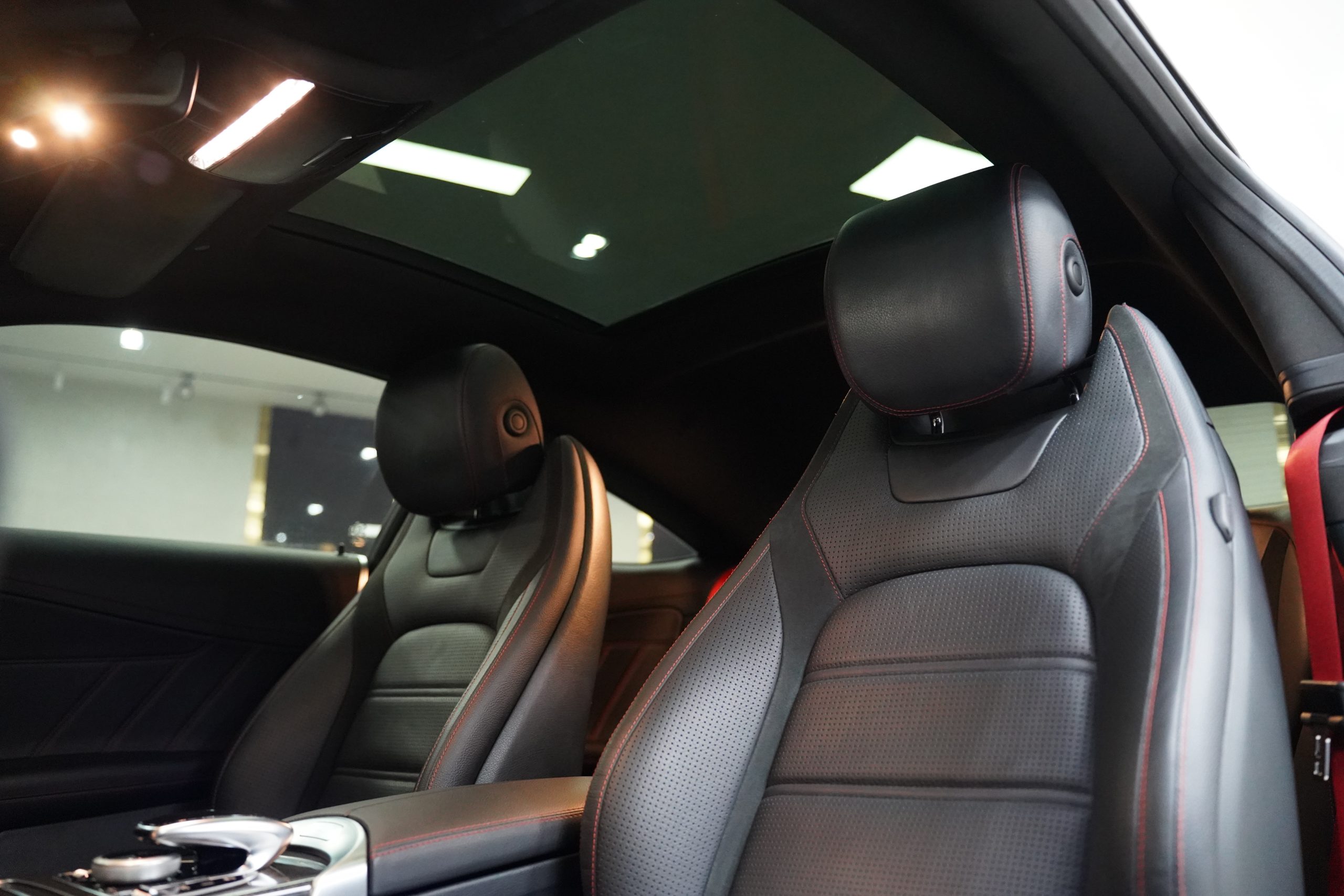 2020 Mercedes-AMG C 43 4MATIC Coupé - Image 14