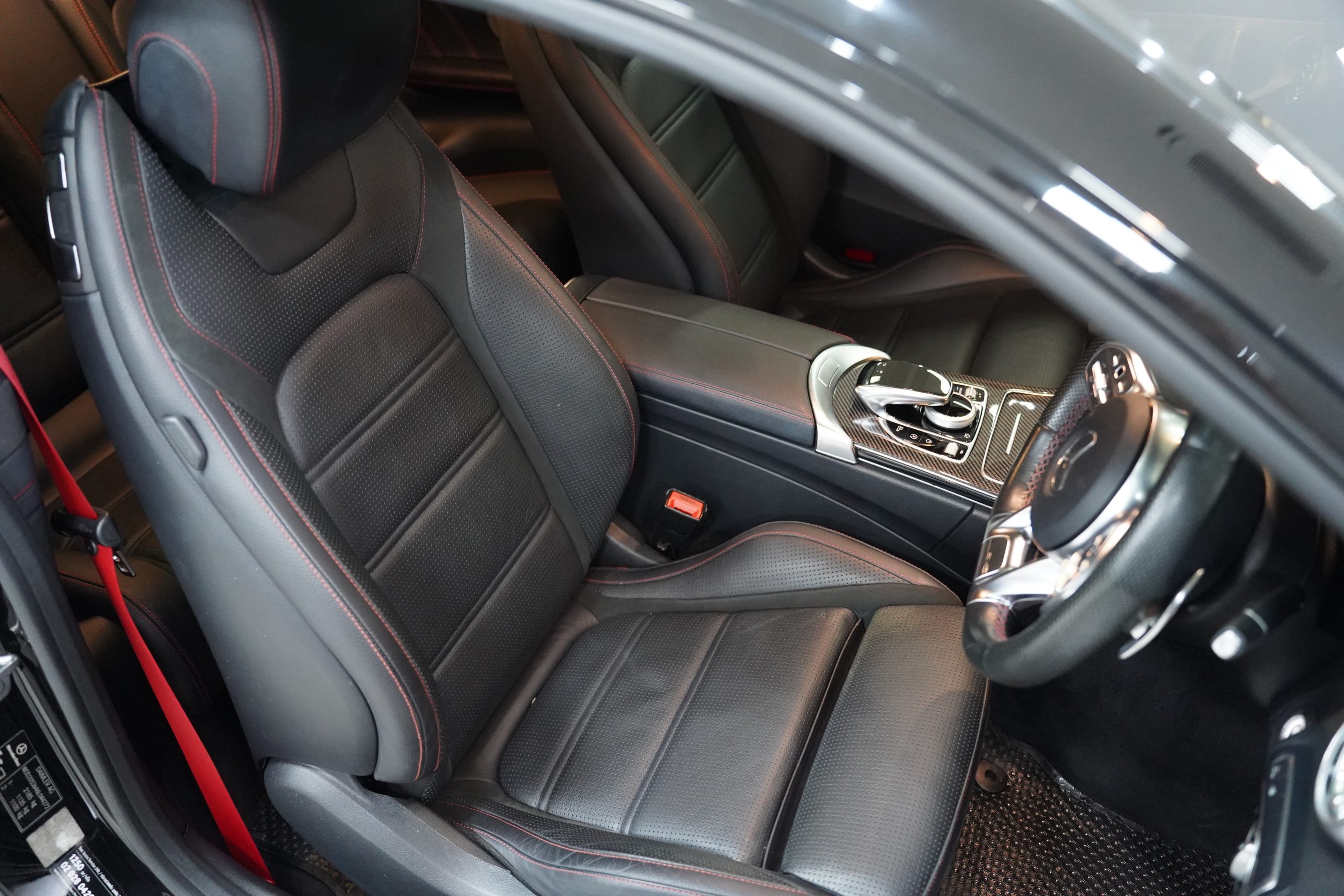2020 Mercedes-AMG C 43 4MATIC Coupé - Image 20