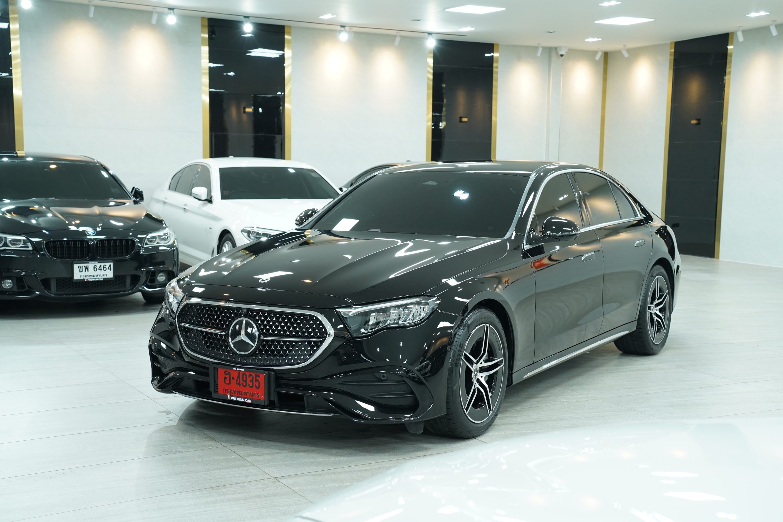 2026 Mercedes-Benz E220 d AMG Line - Image 4