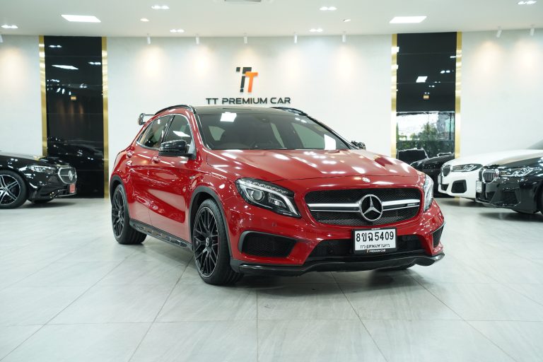2017 Mercedes-AMG GLA 45 4MATIC