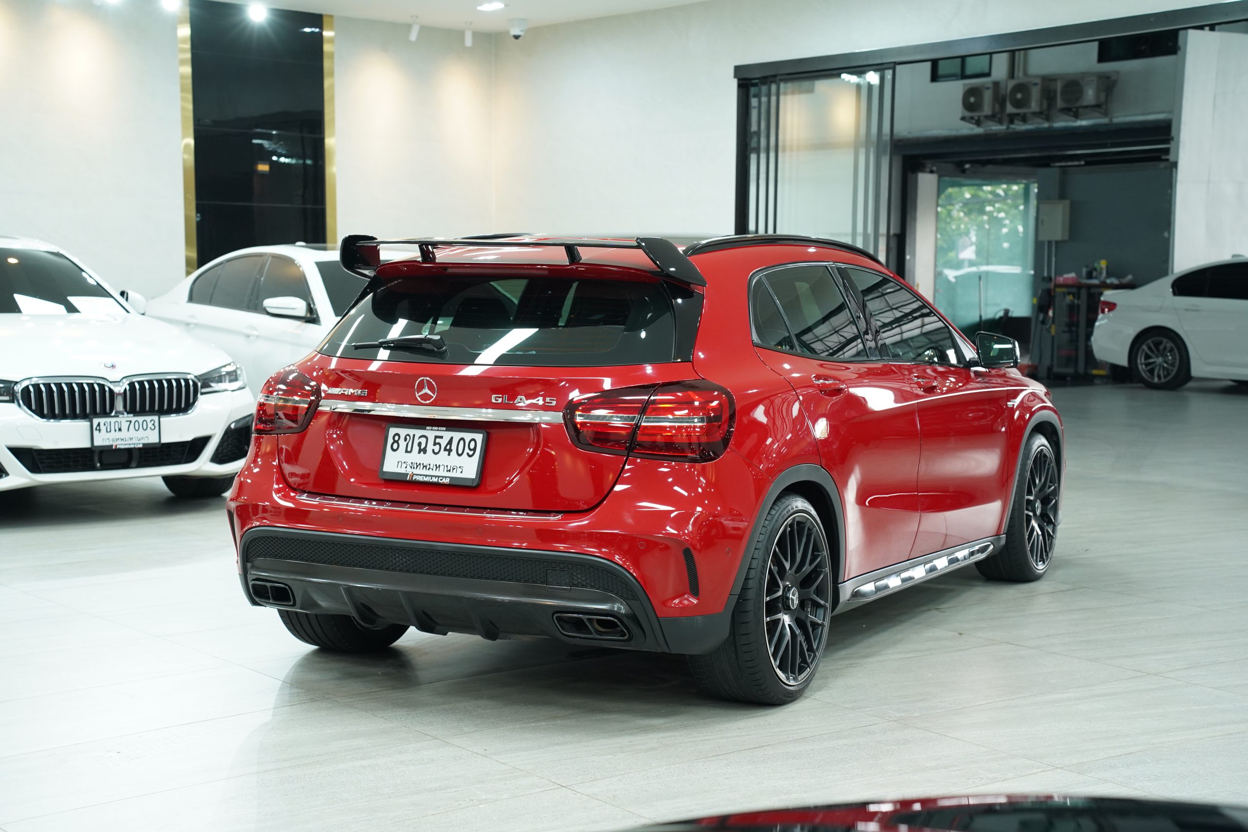 2017 Mercedes-AMG GLA 45 4MATIC - Image 8