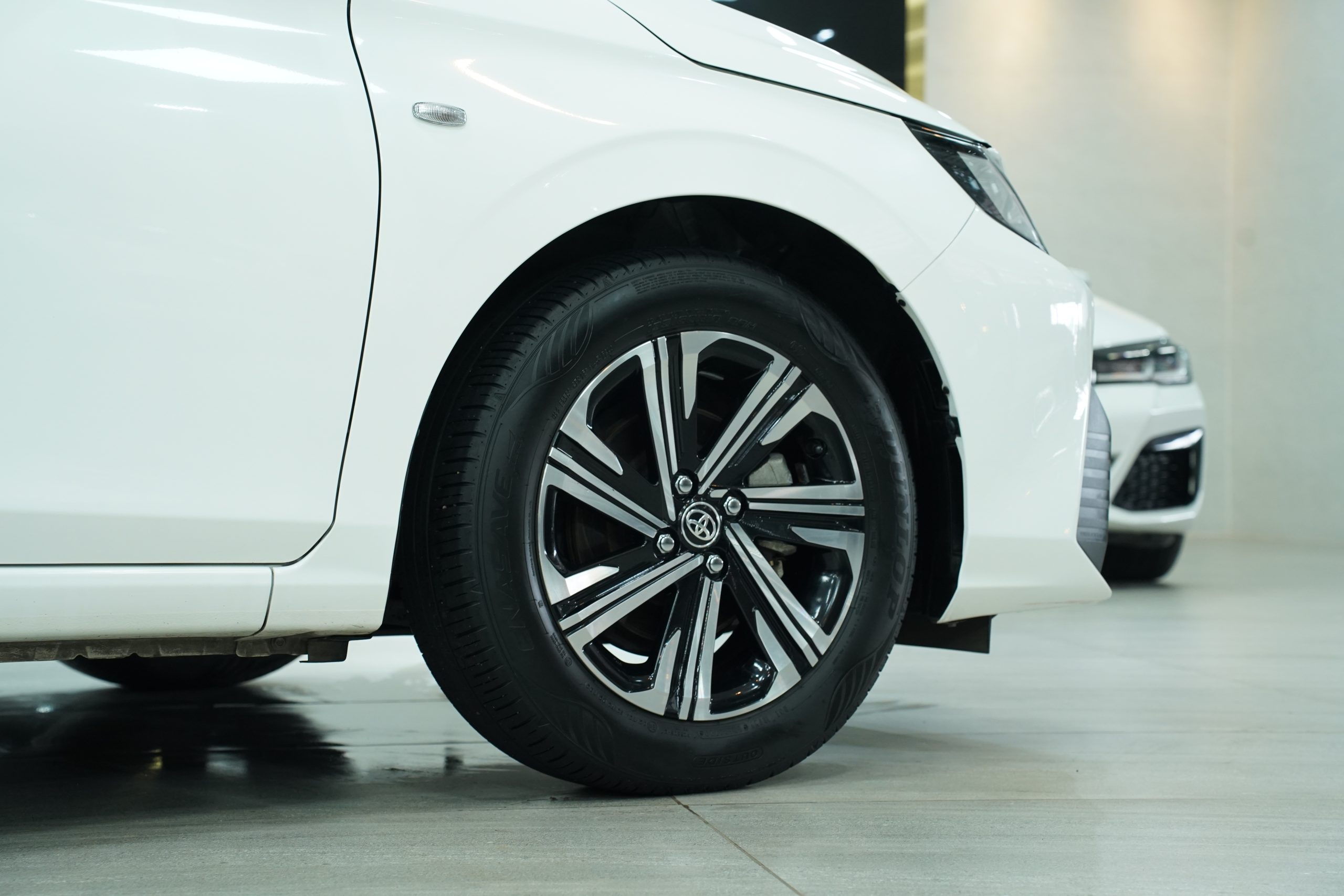 2024 Toyota Yaris ATIV รุ่น Sport - Image 10