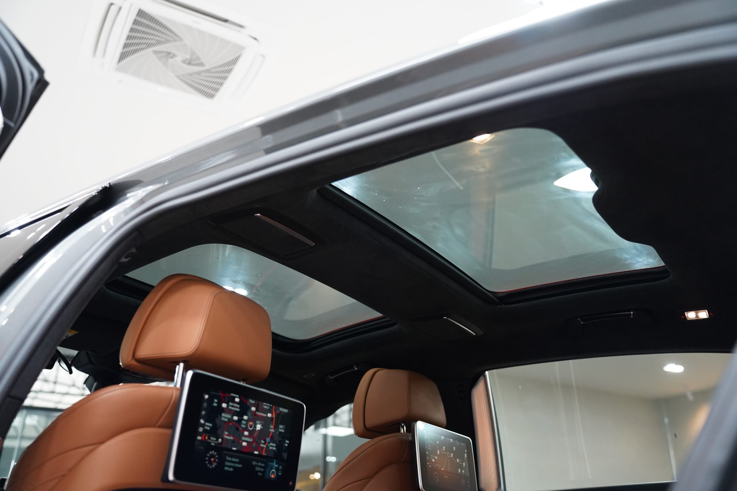 2019 BMW 740Le xDrive M Sport - Image 16