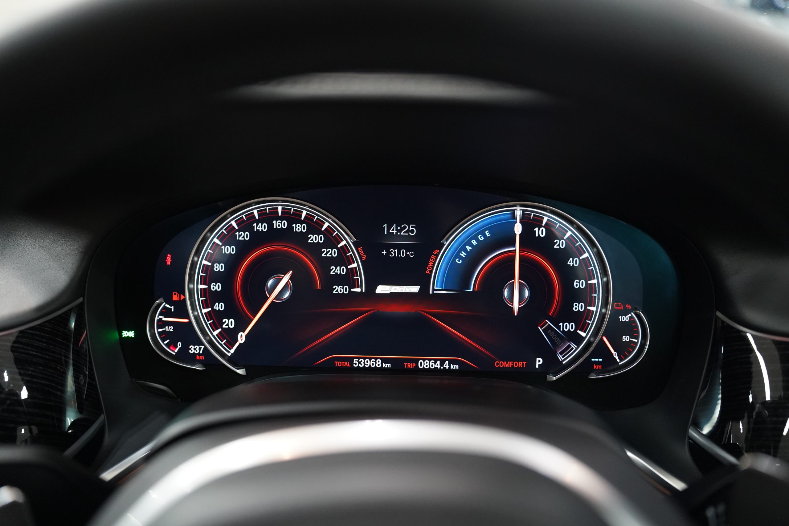 2019 BMW 740Le xDrive M Sport - Image 24