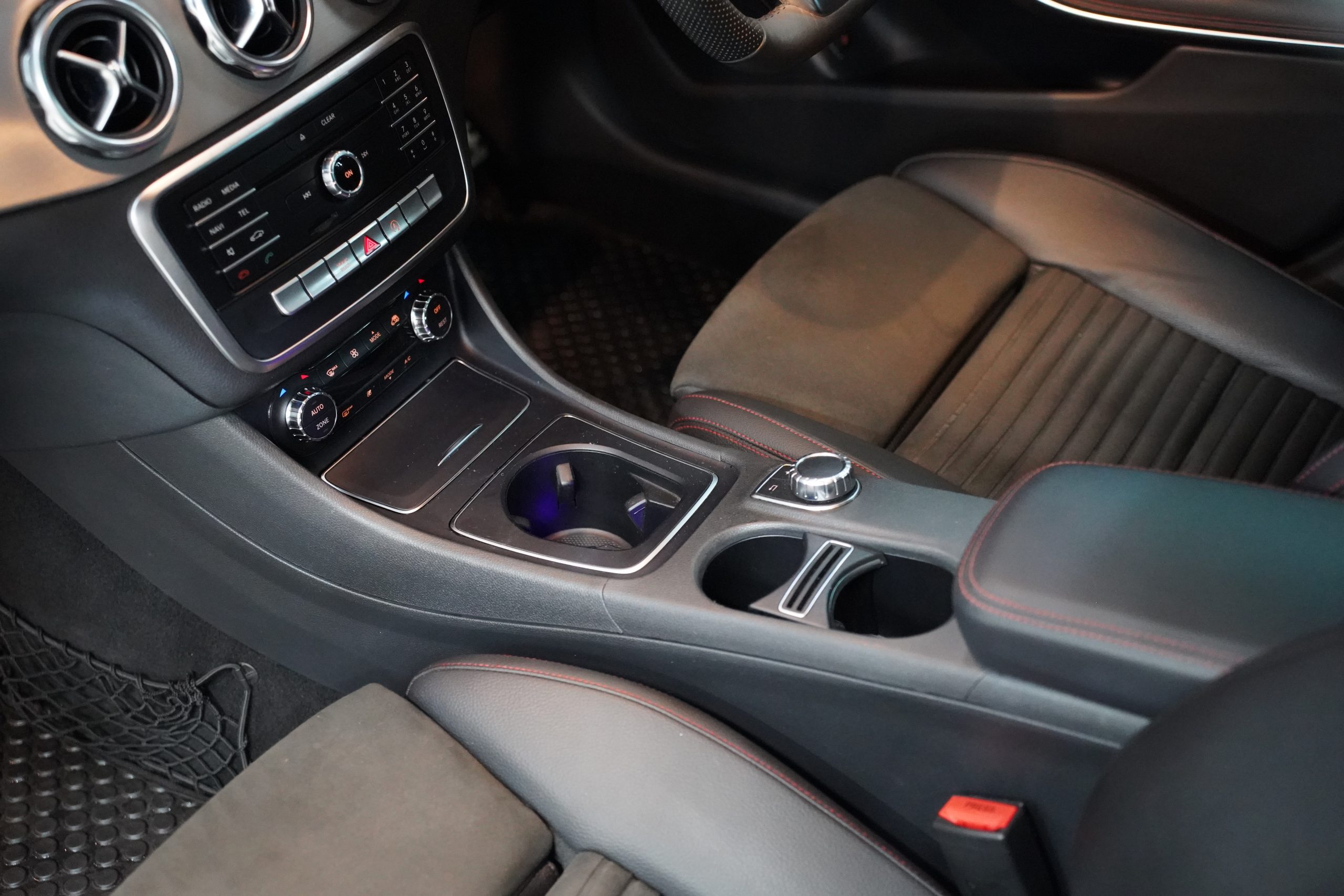 2019 Mercedes-Benz GLA250 AMG 2019 W156 - Image 14