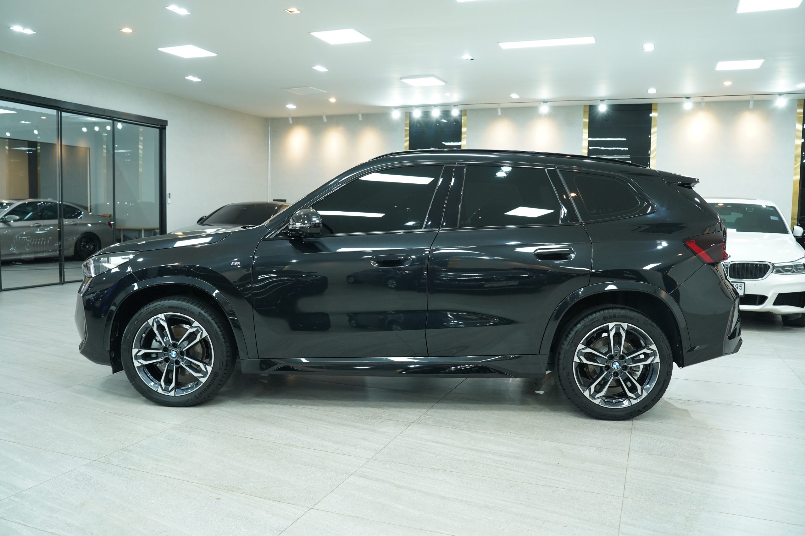 2025 BMW X1 sDrive20i M Sport U11 - Image 5