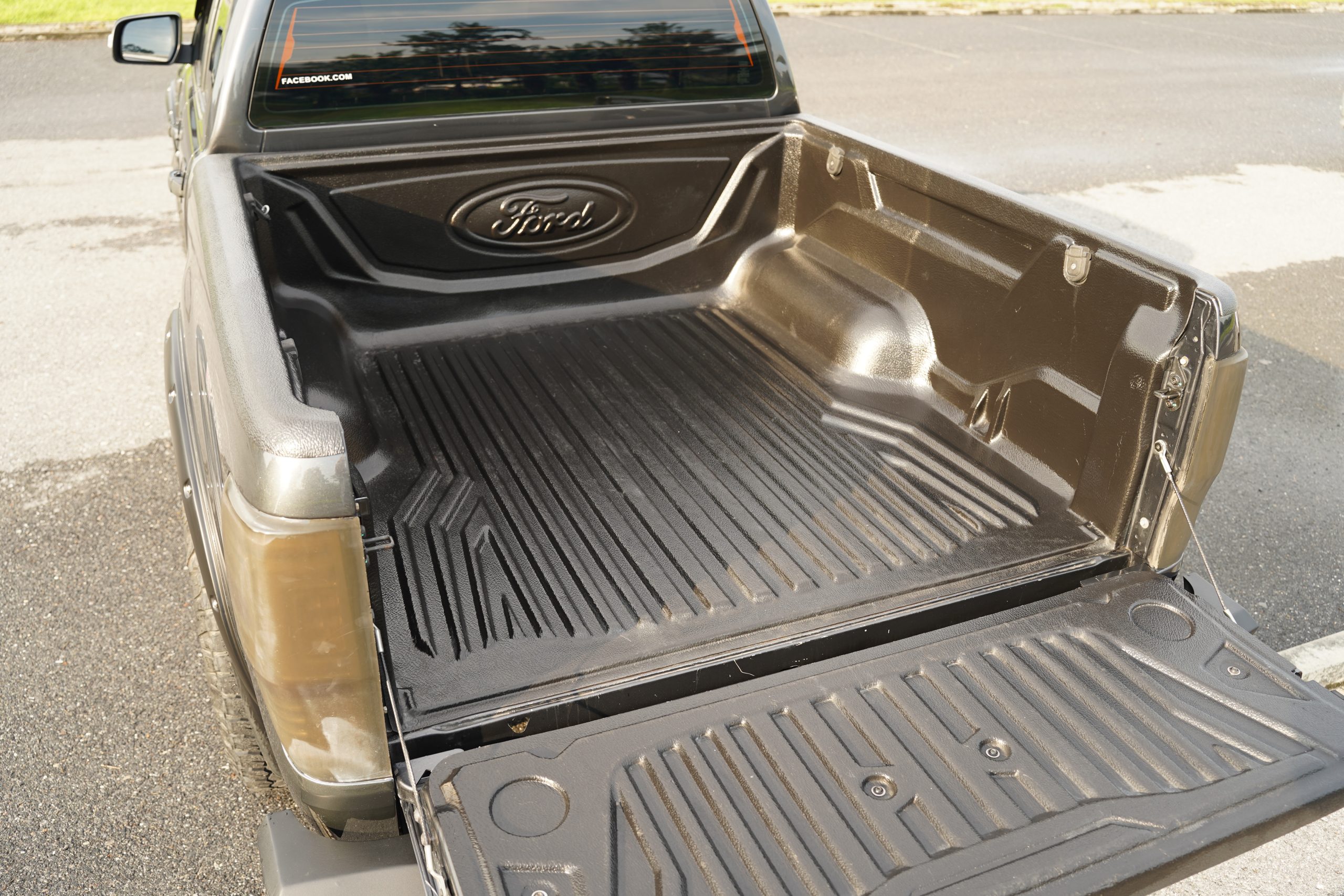 2019 Ford Ranger XLT 4x2 - Image 12