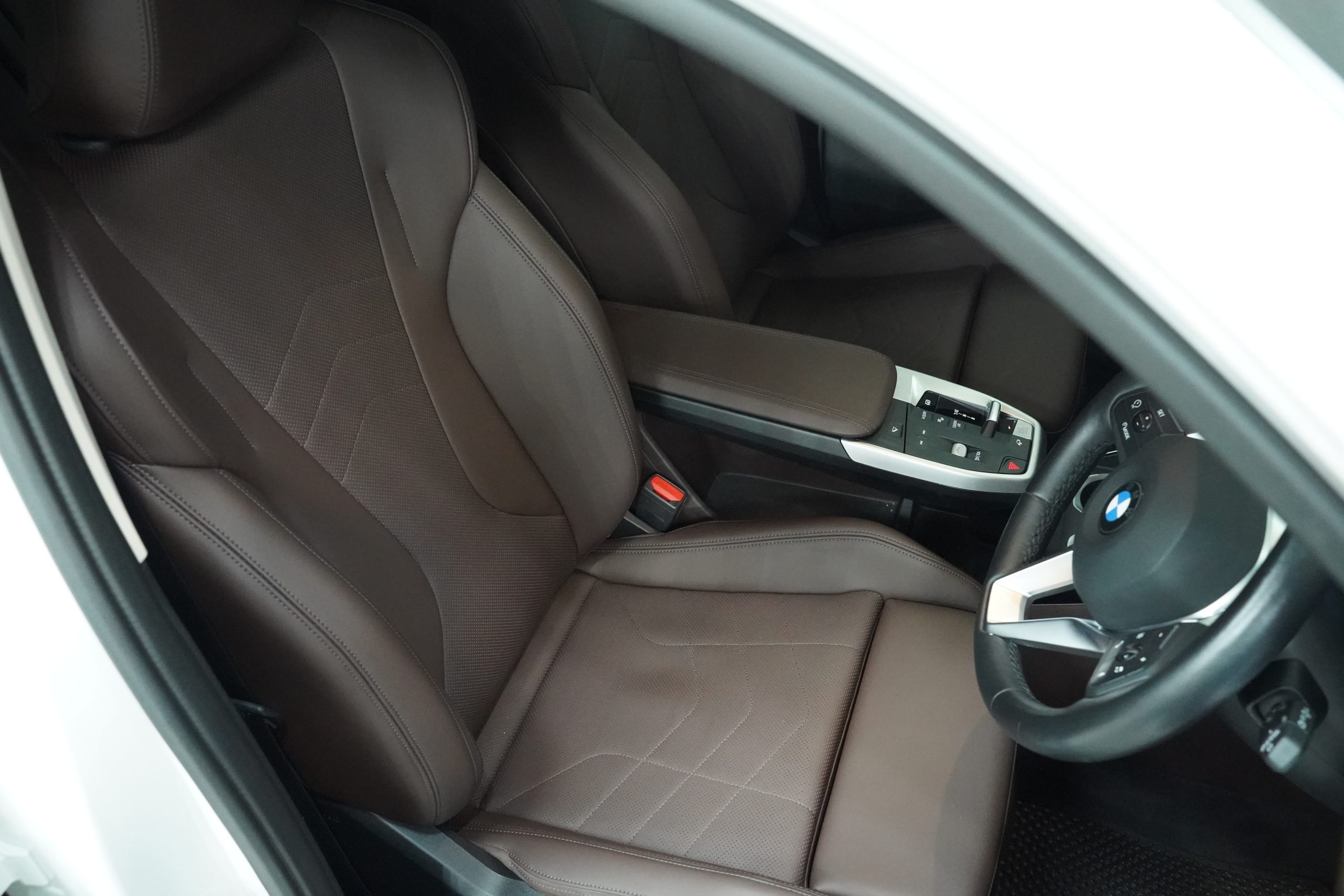 2025 BMW X1 sDrive20i xLine - Image 18