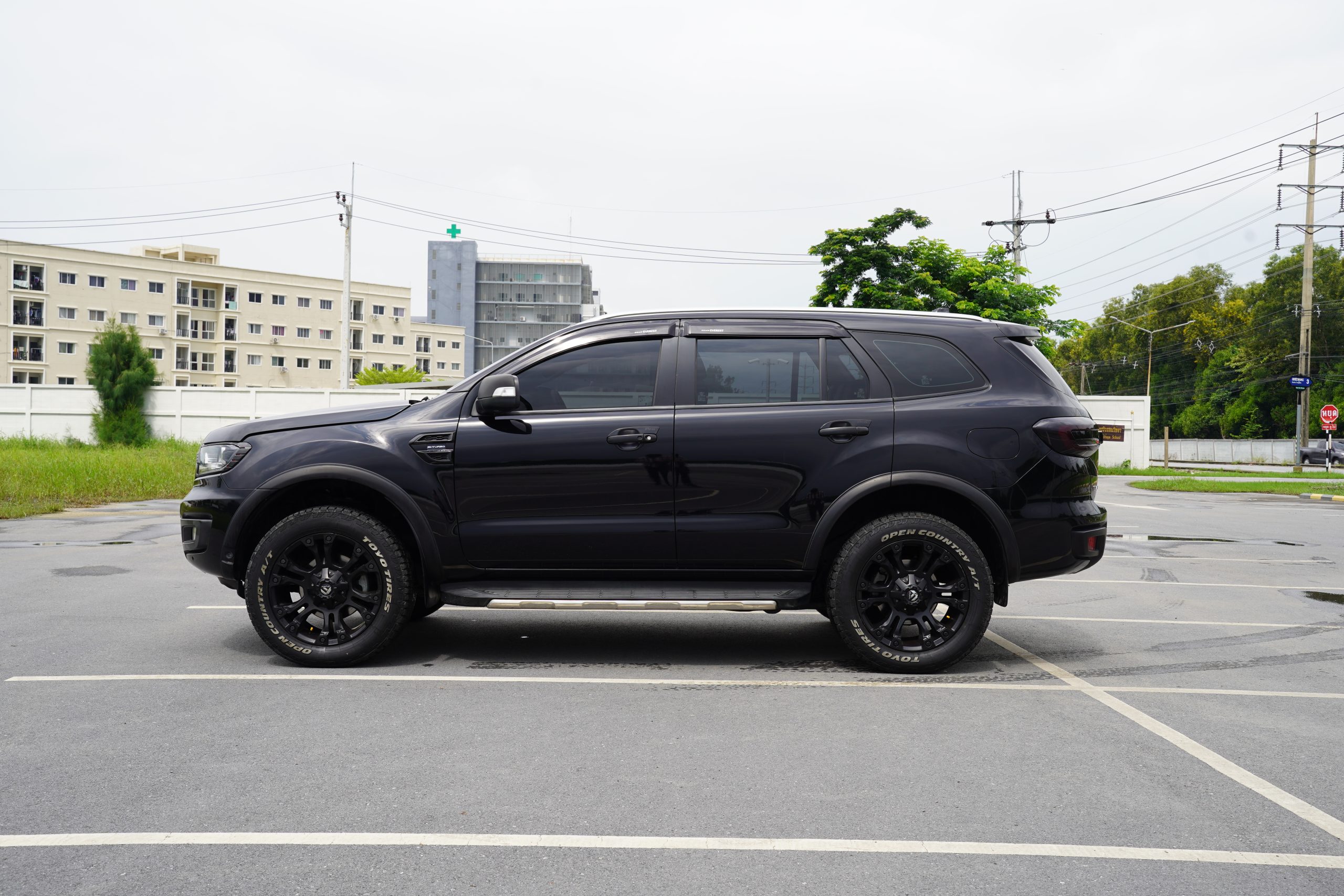 2022Ford Everest 2.0 Titanium Plus 4WD - Image 5