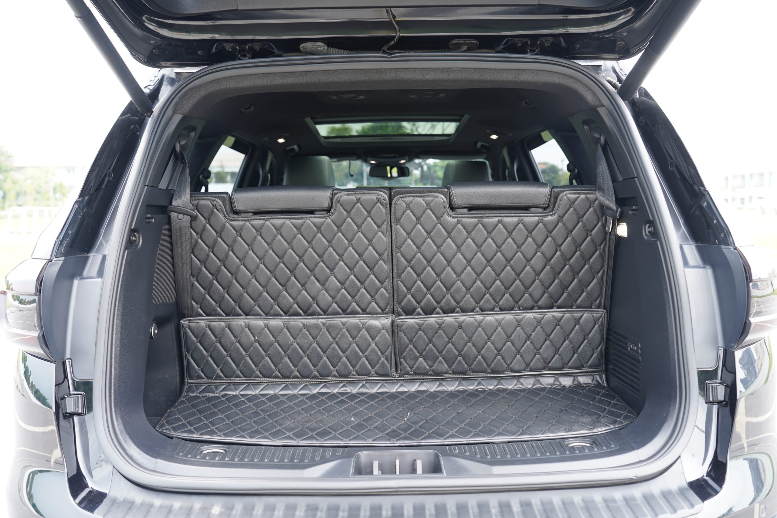 2022Ford Everest 2.0 Titanium Plus 4WD - Image 11